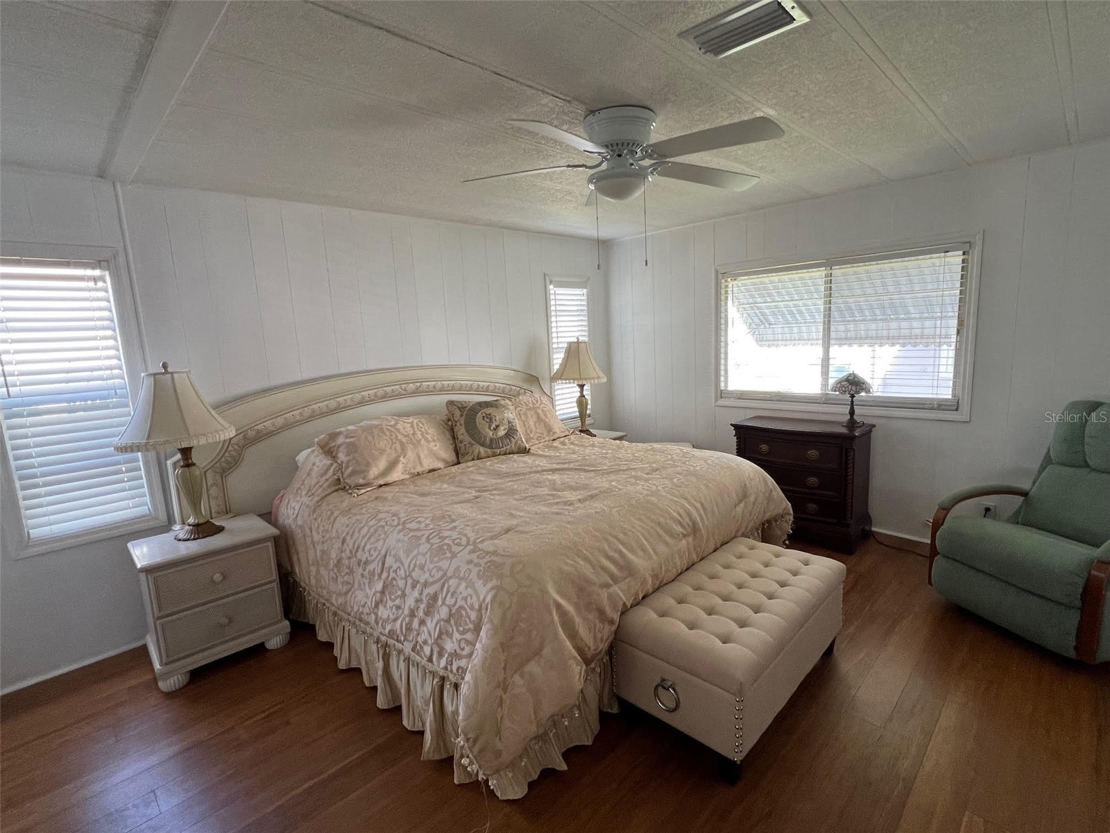 778 Royal Palm Circle Largo FL 33778 TB8363609 image23