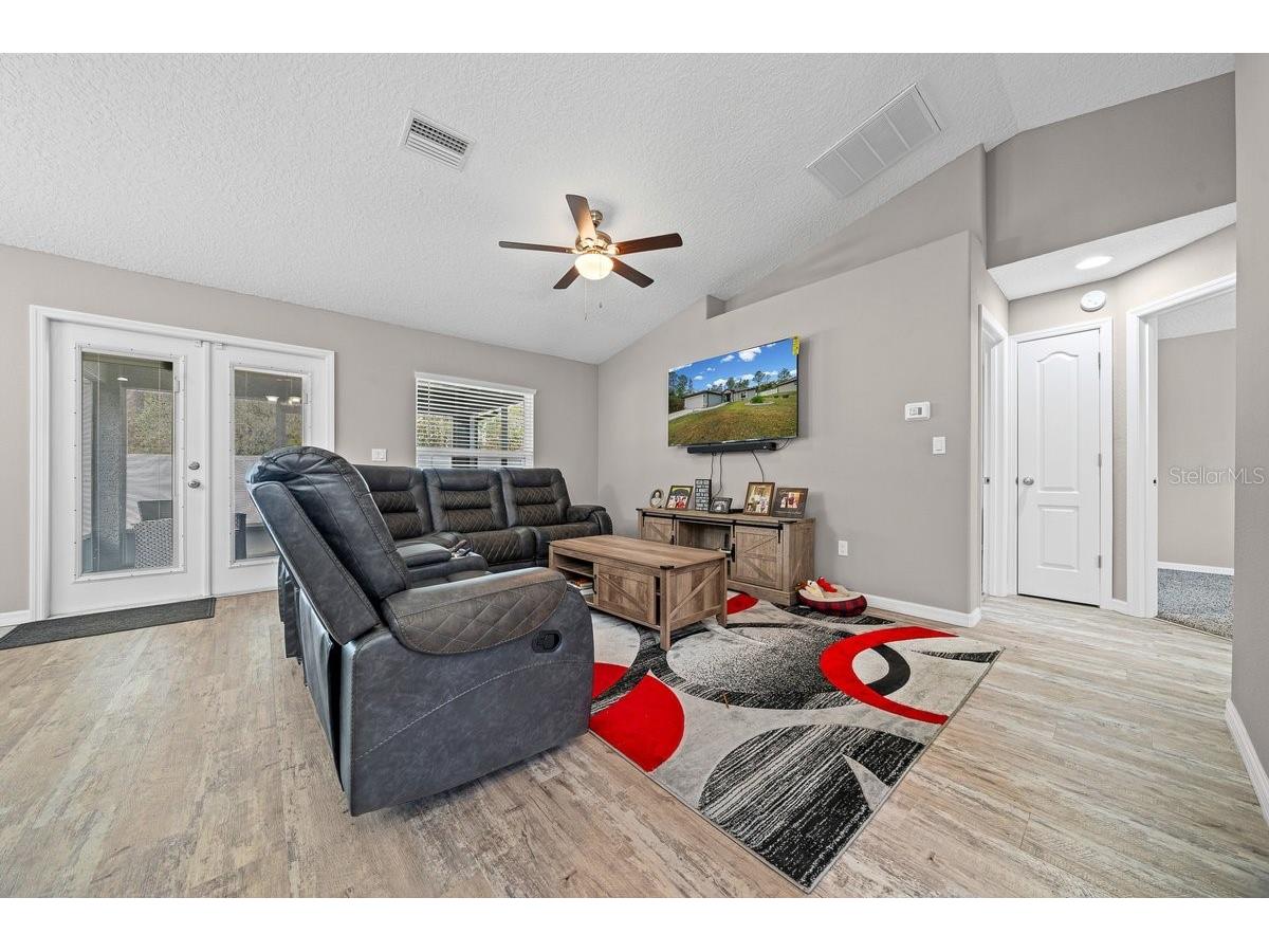 7780 N Ring Drive Citrus Springs FL 34434 OM715817 image4