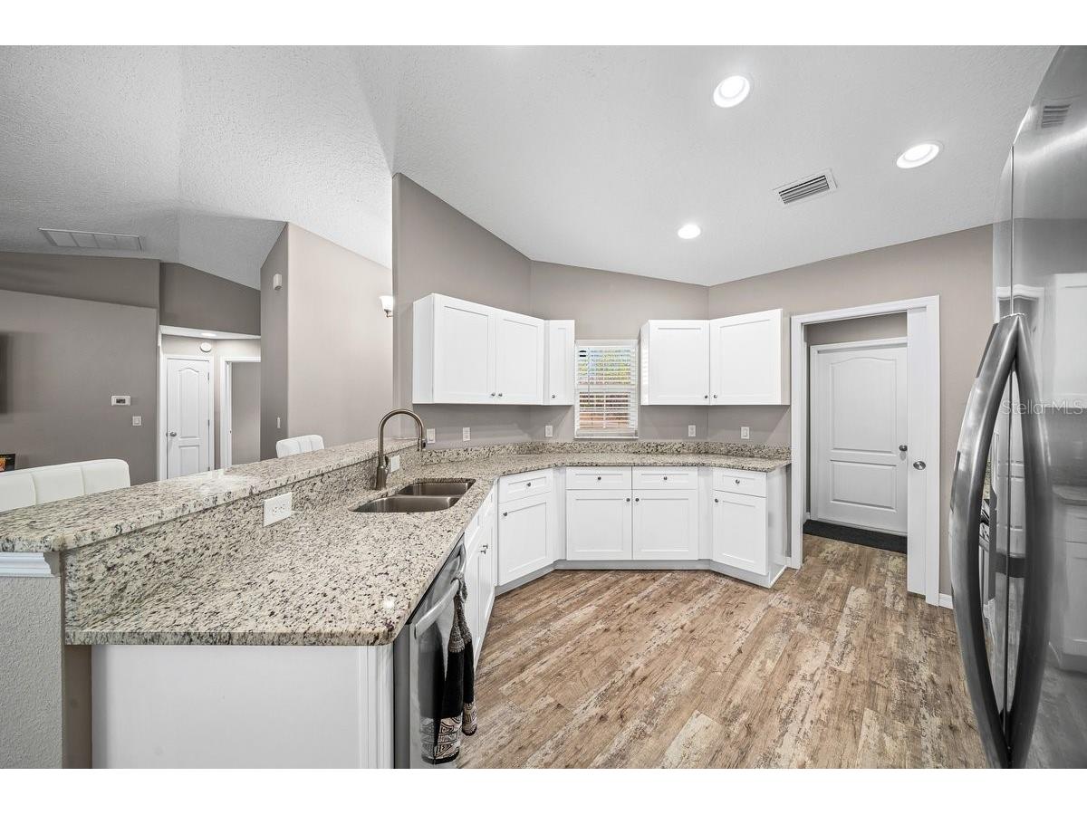 7780 N Ring Drive Citrus Springs FL 34434 OM715817 image7