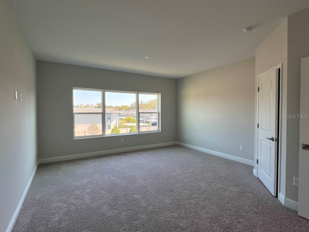 7781 93rd Street N Seminole FL 33777 TB8422922 image20