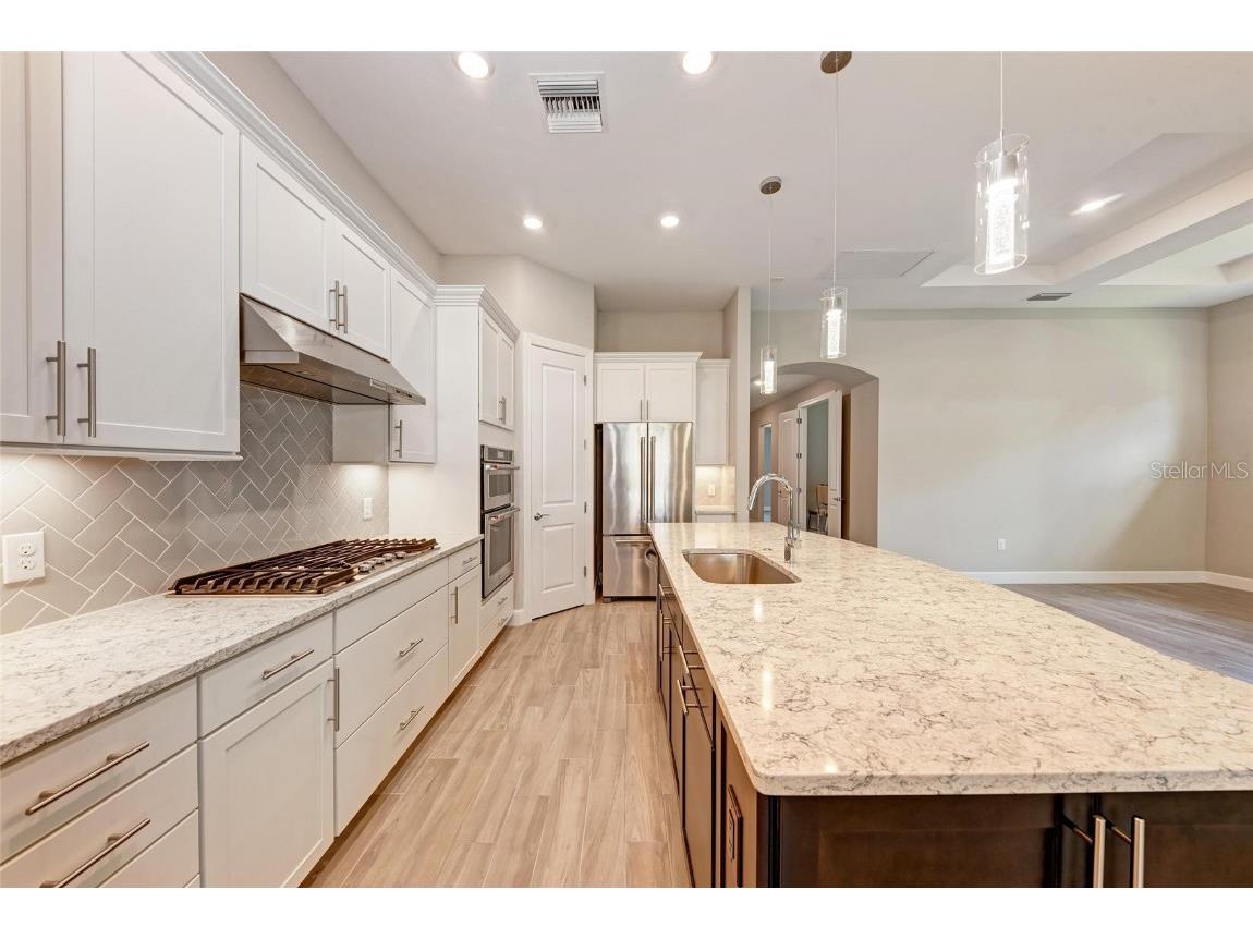 7781 Grande Shores Drive Sarasota FL 34240 A4656852 image12