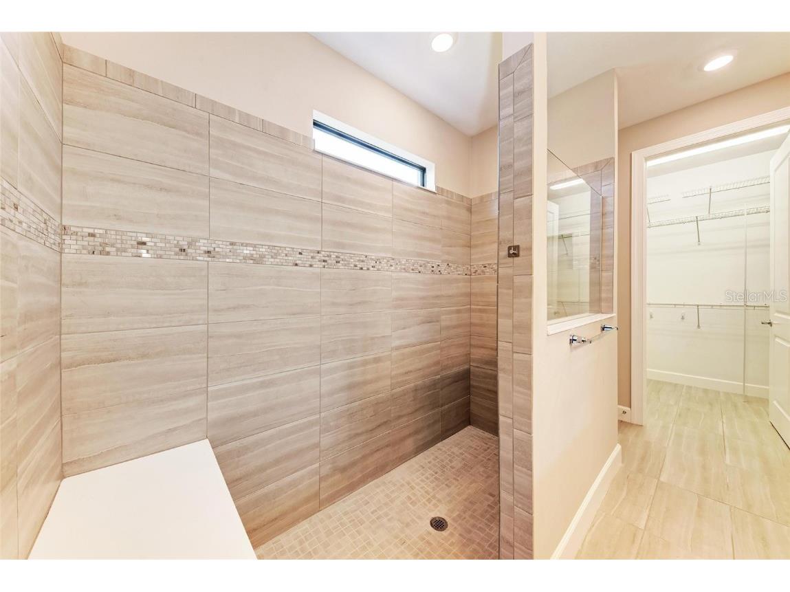 7781 Grande Shores Drive Sarasota FL 34240 A4656852 image23