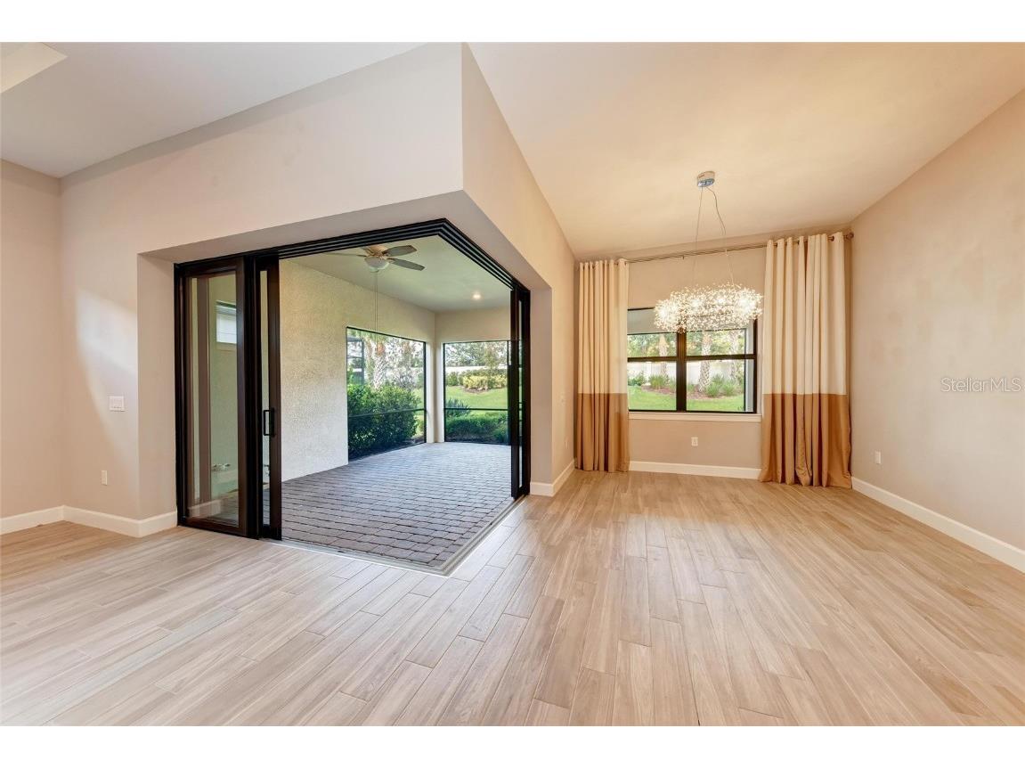 7781 Grande Shores Drive Sarasota FL 34240 A4656852 image37