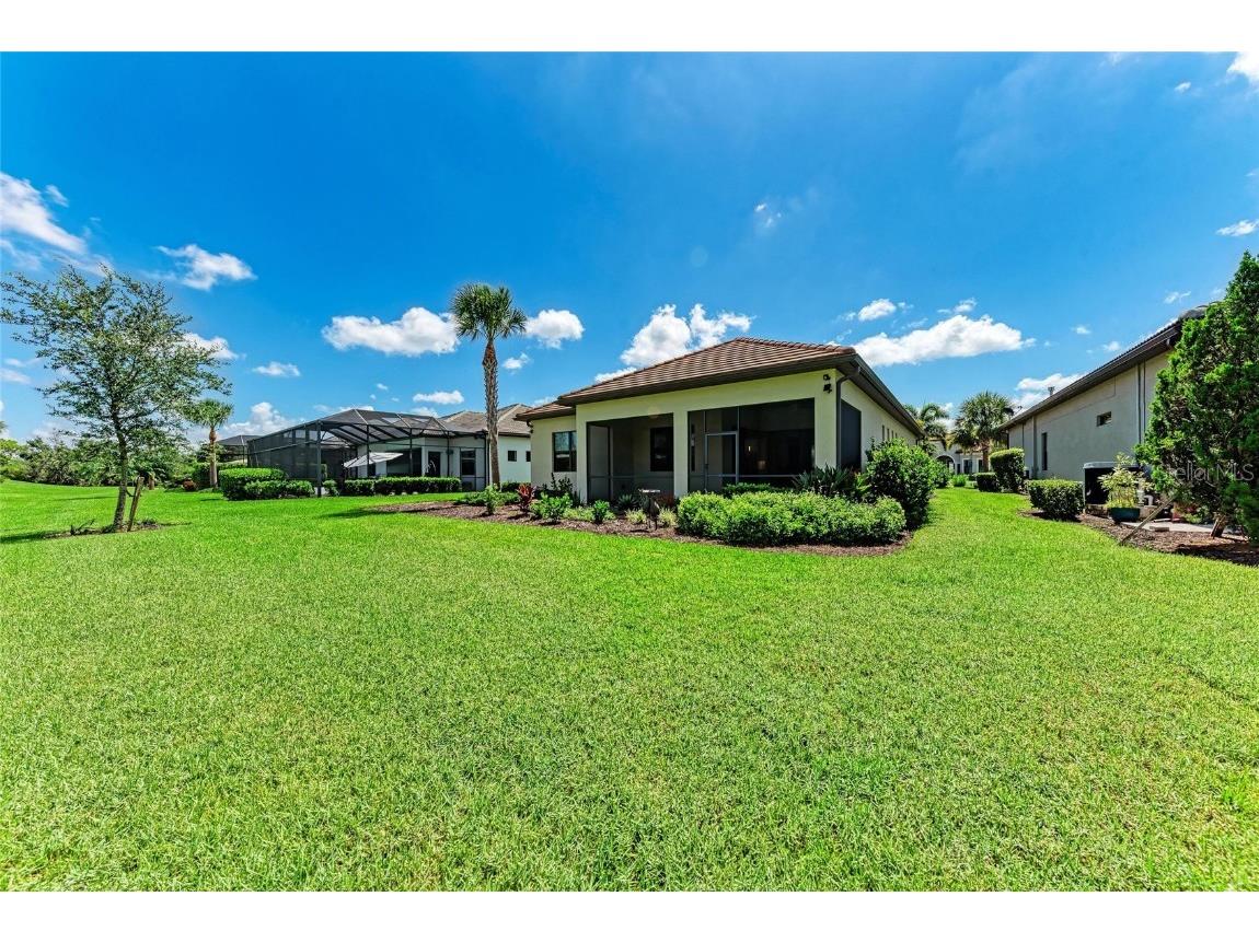 7781 Grande Shores Drive Sarasota FL 34240 A4656852 image42