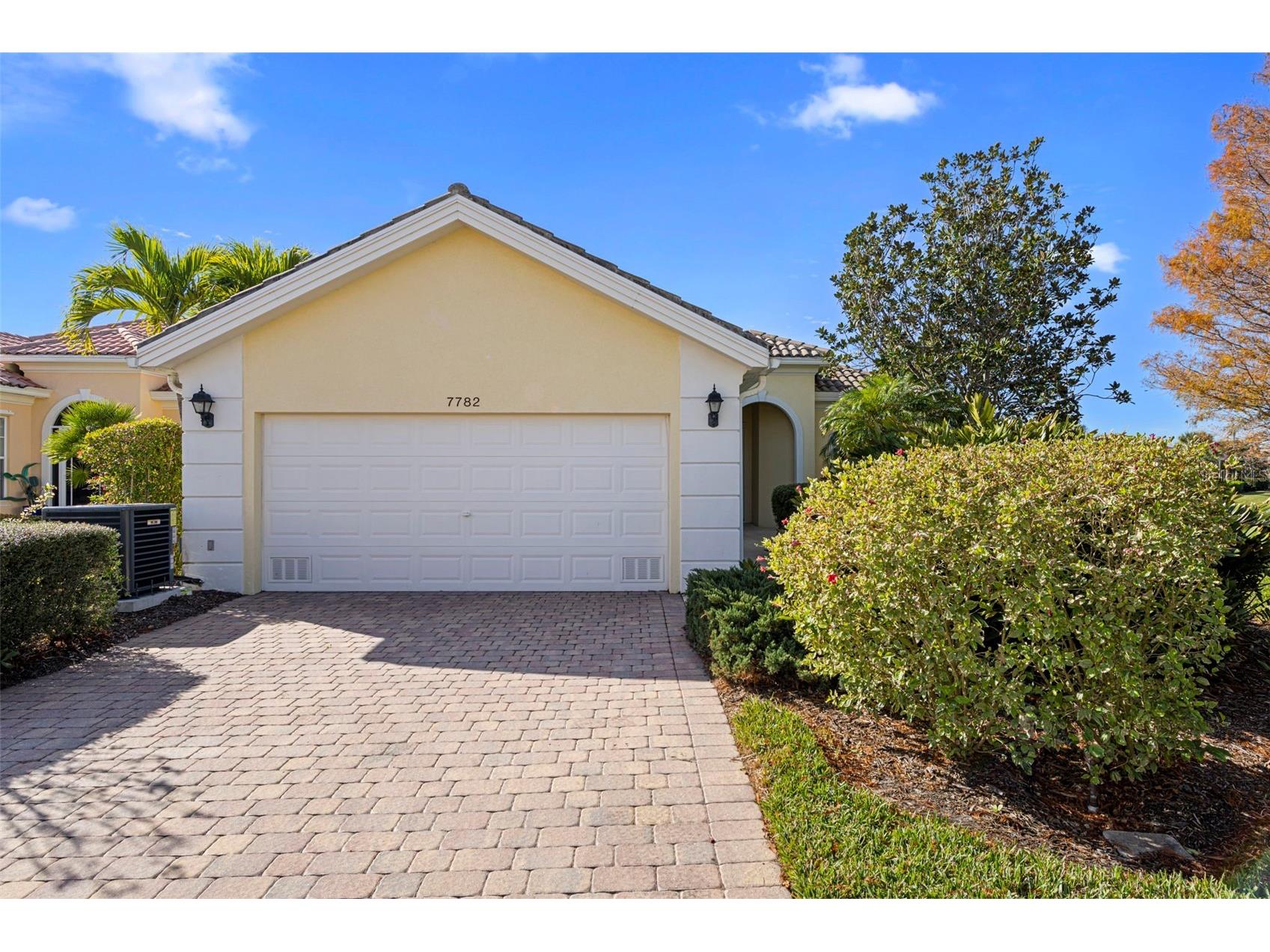 7782 Uliva Way Sarasota FL 34238 A4680873 image1