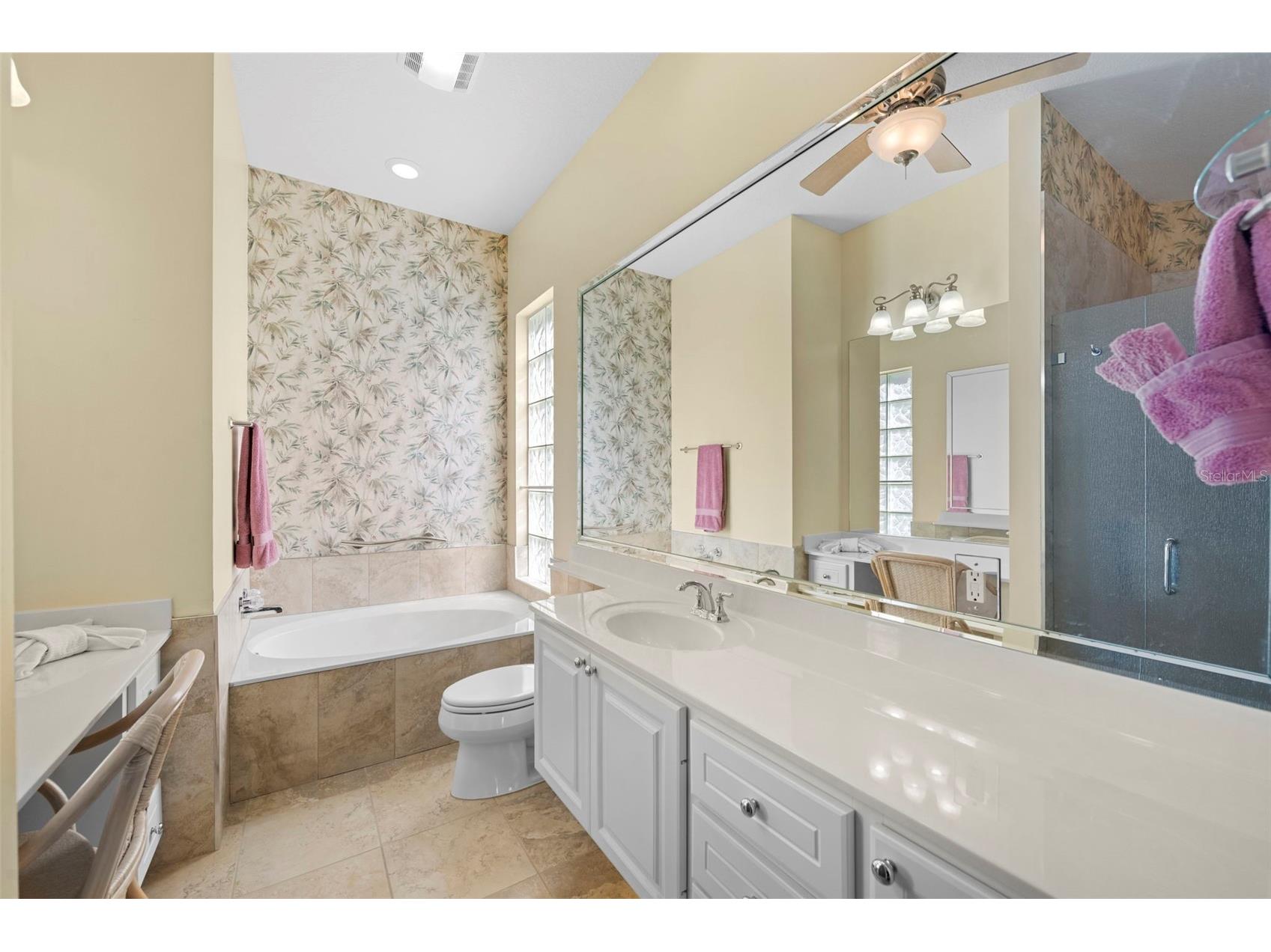 7782 Uliva Way Sarasota FL 34238 A4680873 image16