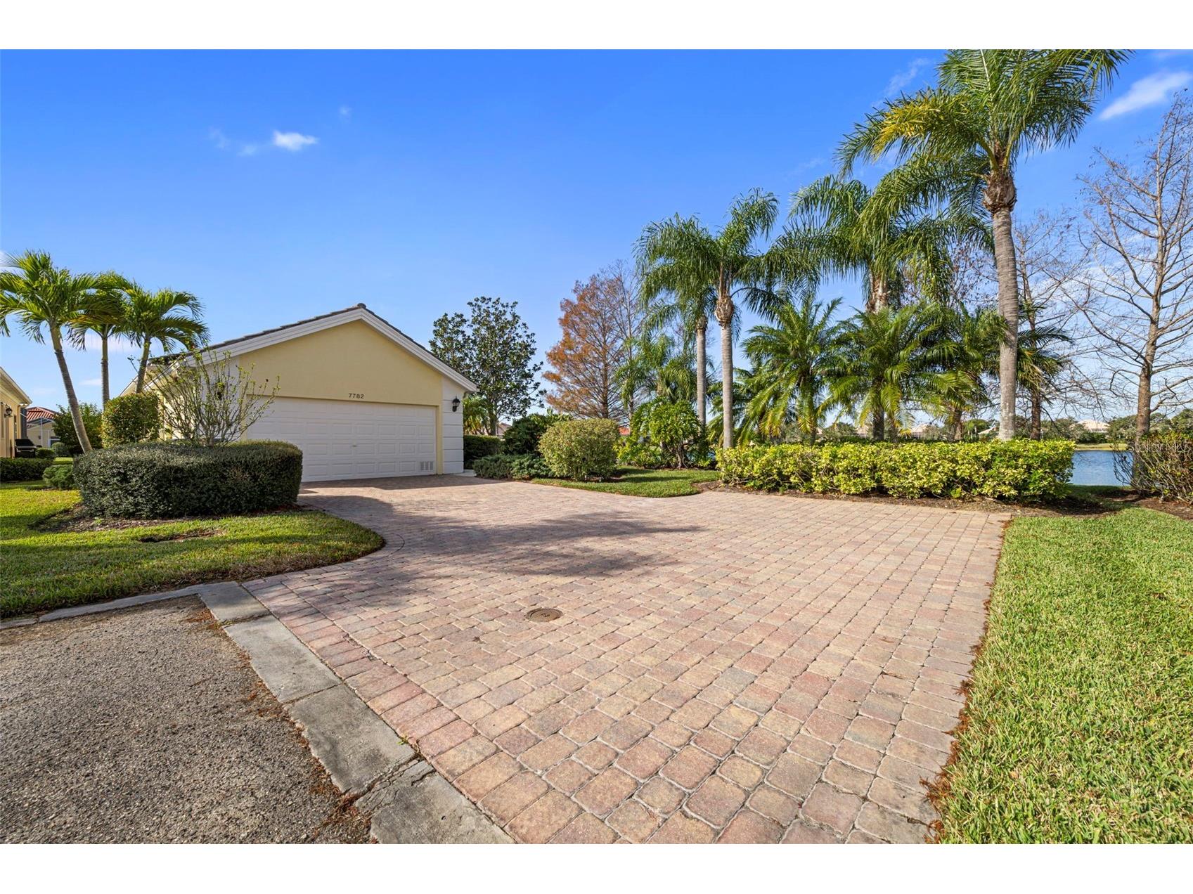 7782 Uliva Way Sarasota FL 34238 A4680873 image41