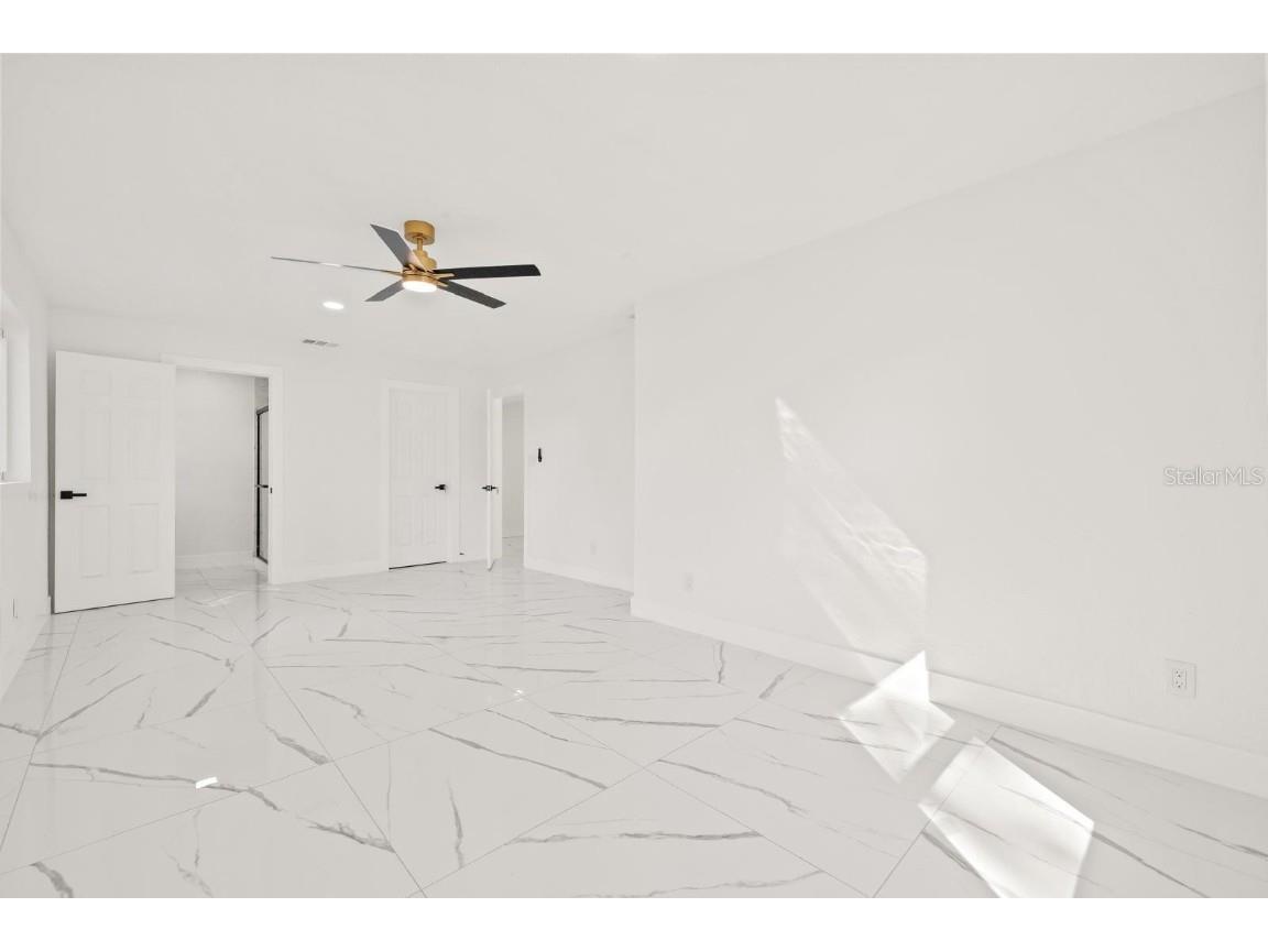 7784 22nd Avenue N Saint Petersburg FL 33710 TB8441146 image16