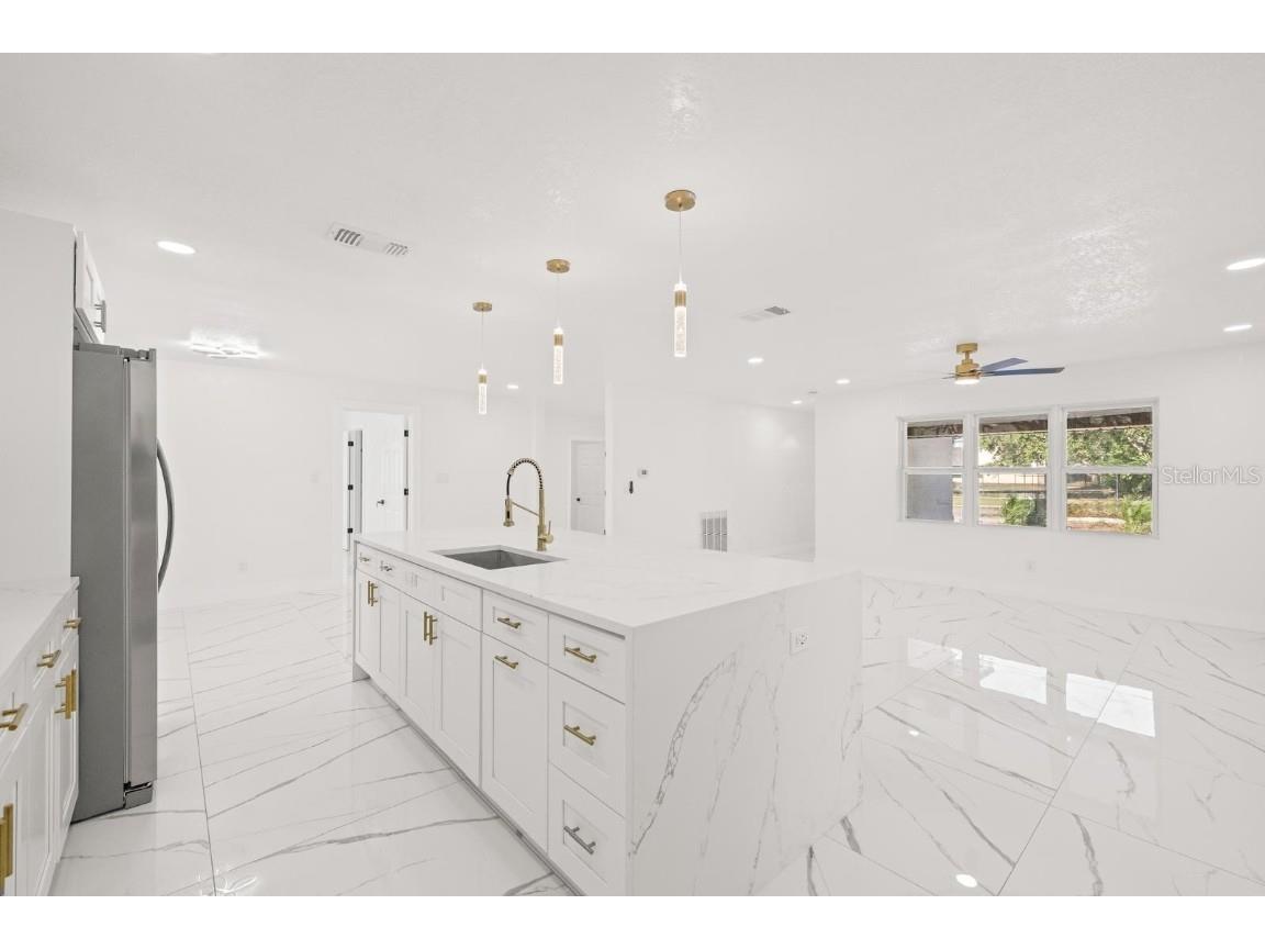 7784 22nd Avenue N Saint Petersburg FL 33710 TB8441146 image21