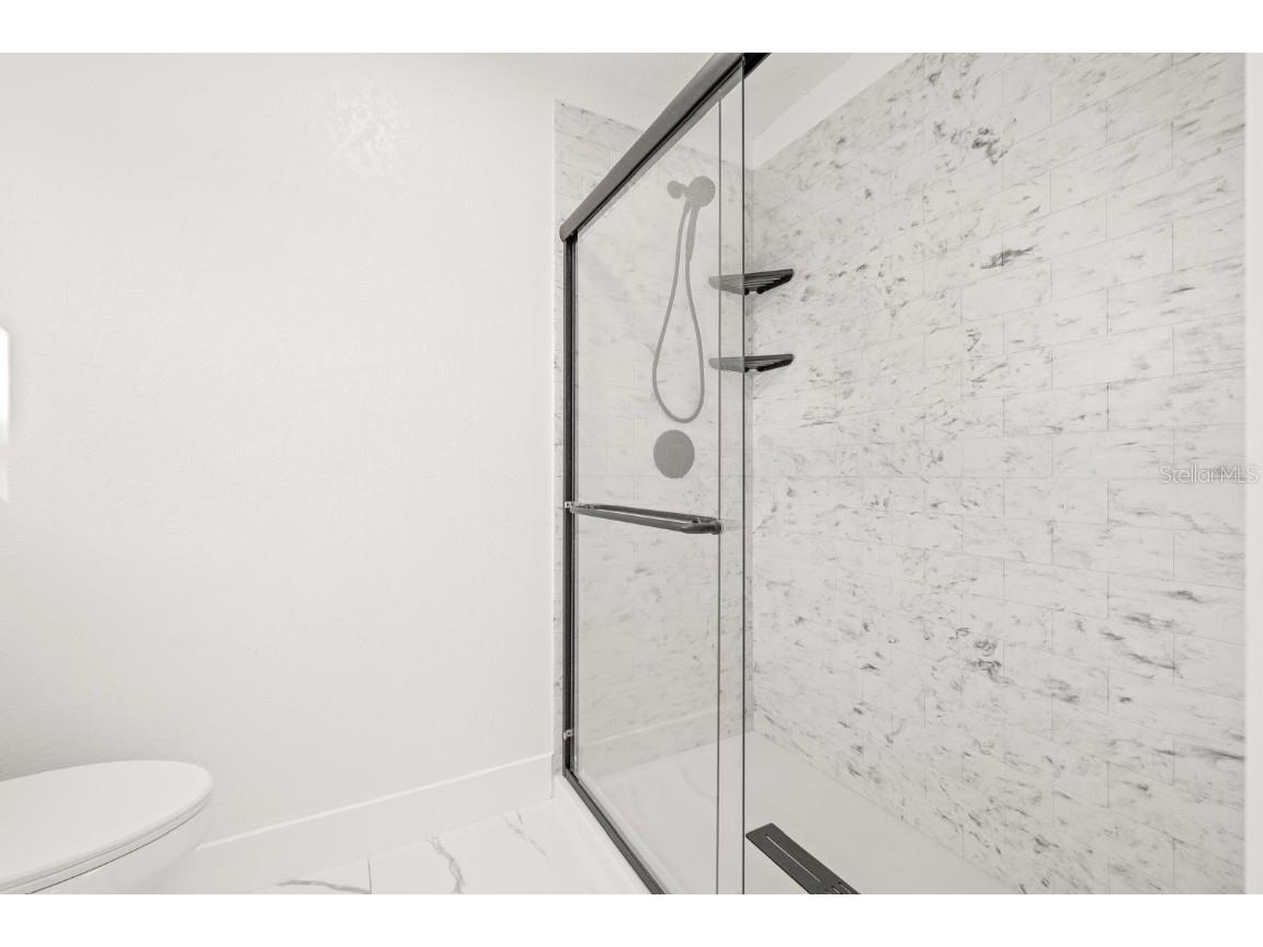 7784 22nd Avenue N Saint Petersburg FL 33710 TB8441146 image29