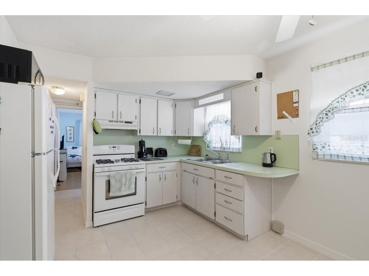 7787 39th Terrace N #7787 Saint Petersburg FL 33709 TB8488599 image10