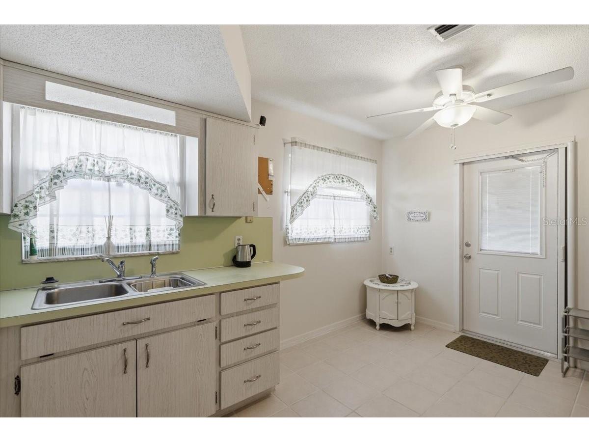 7787 39th Terrace N #7787 Saint Petersburg FL 33709 TB8488599 image11