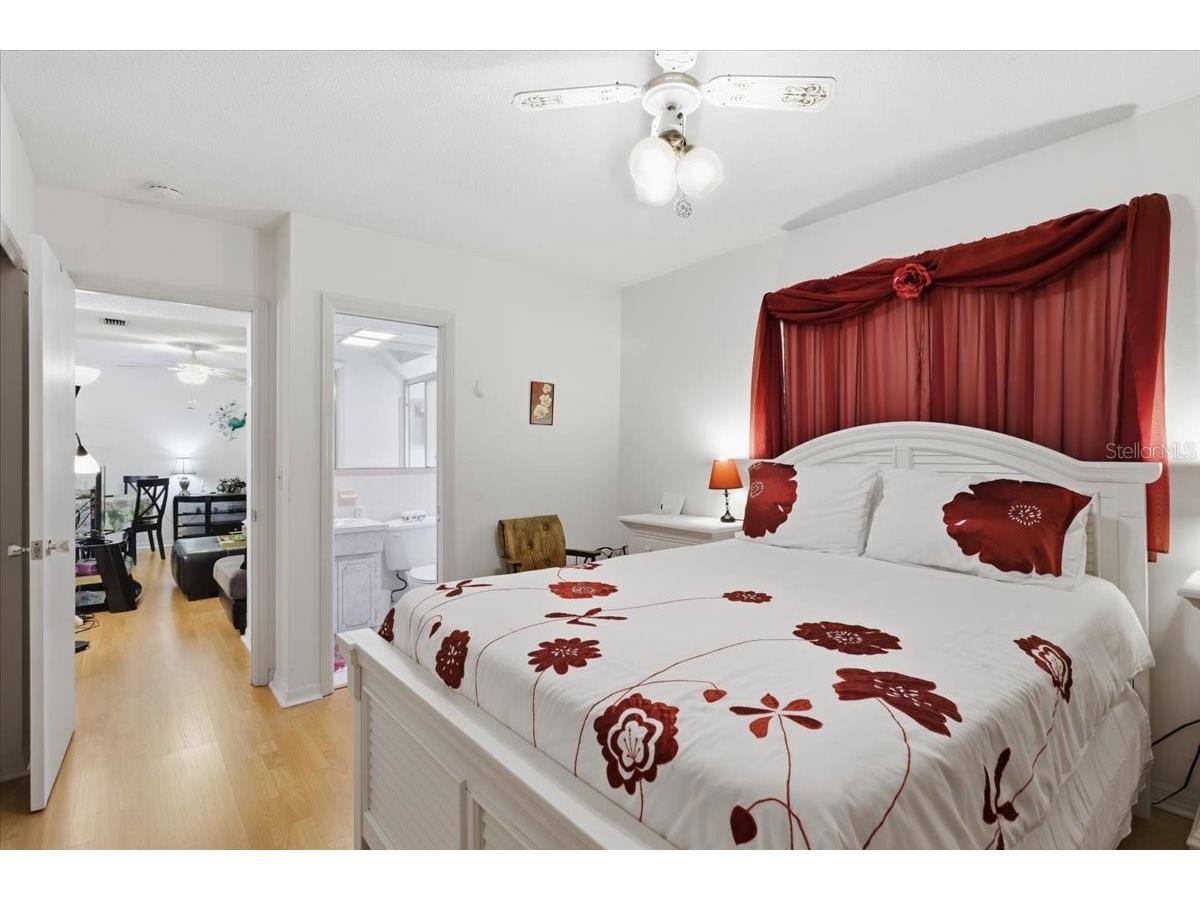 7787 39th Terrace N #7787 Saint Petersburg FL 33709 TB8488599 image18