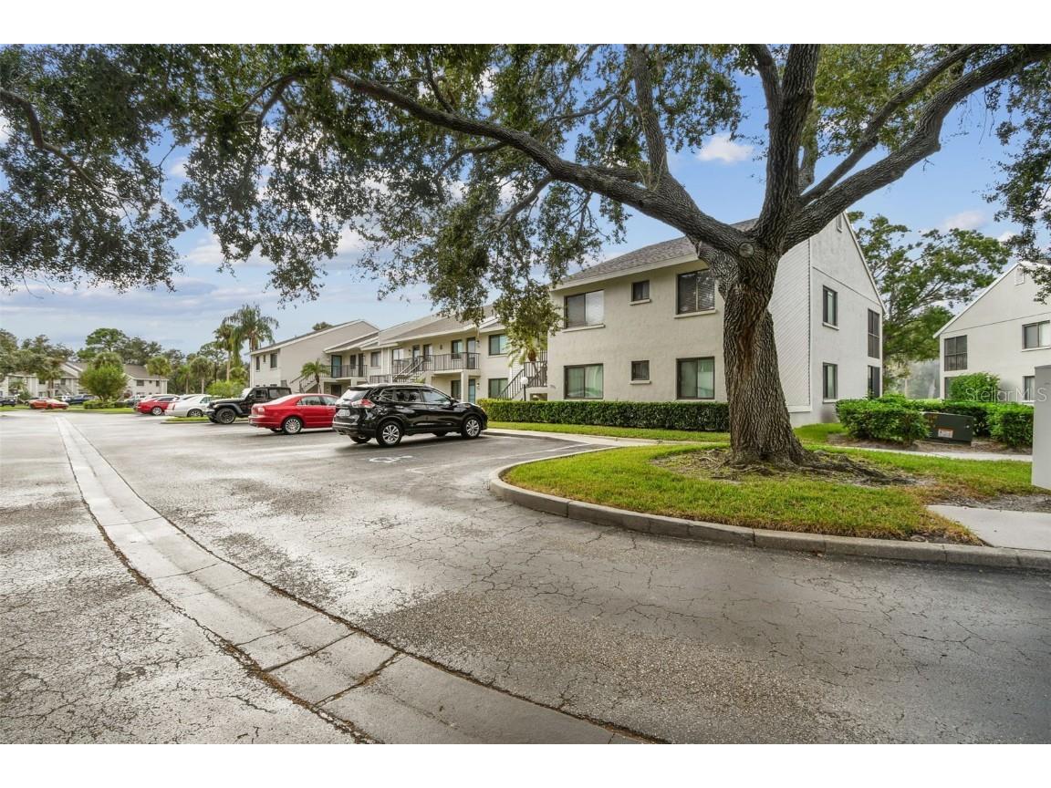 7788 Eagle Creek Drive Sarasota FL 34243 A4670285 image2