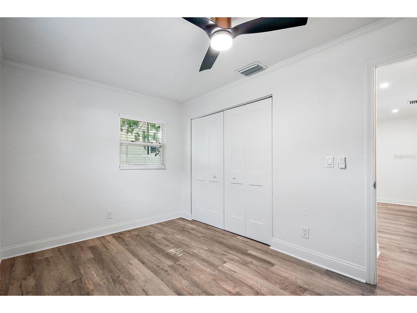 779 12th Ave N Saint Petersburg FL 33704 TB8493070 image13