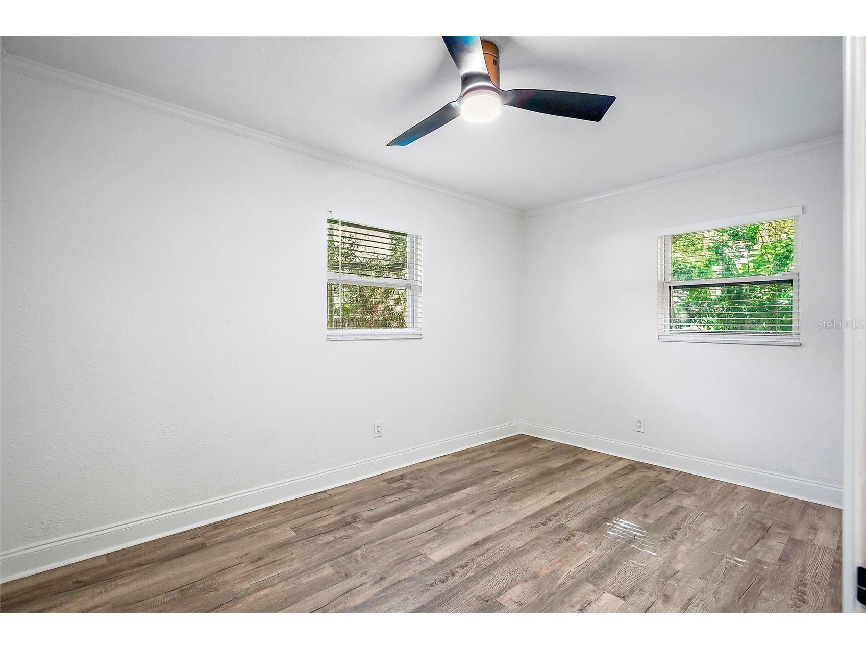 779 12th Ave N Saint Petersburg FL 33704 TB8493070 image14