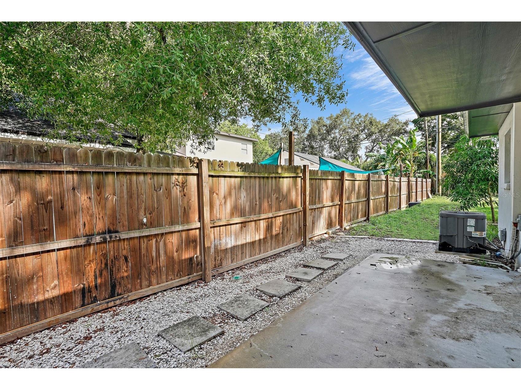 779 12th Ave N Saint Petersburg FL 33704 TB8493070 image17