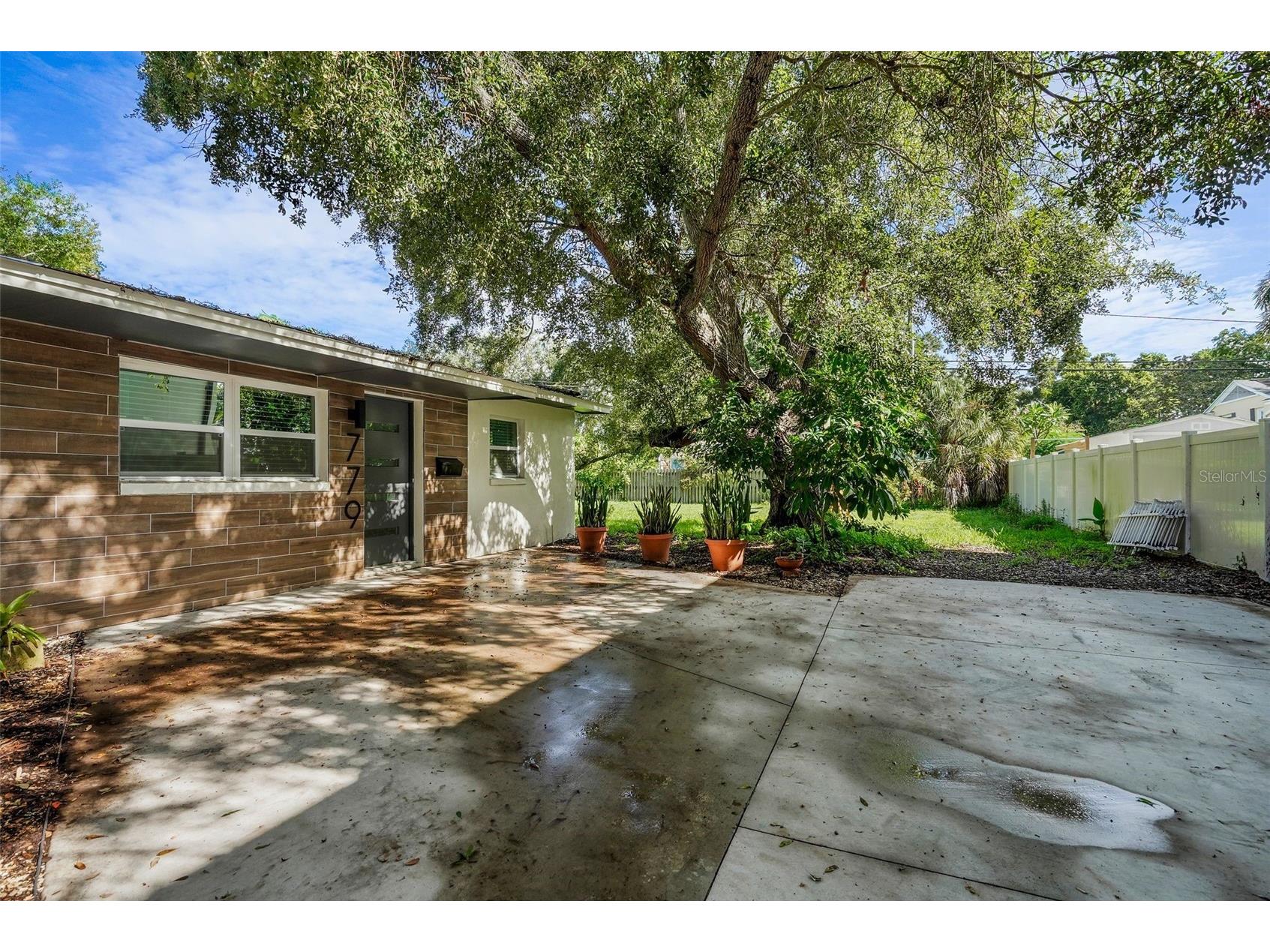 779 12th Ave N Saint Petersburg FL 33704 TB8493070 image21