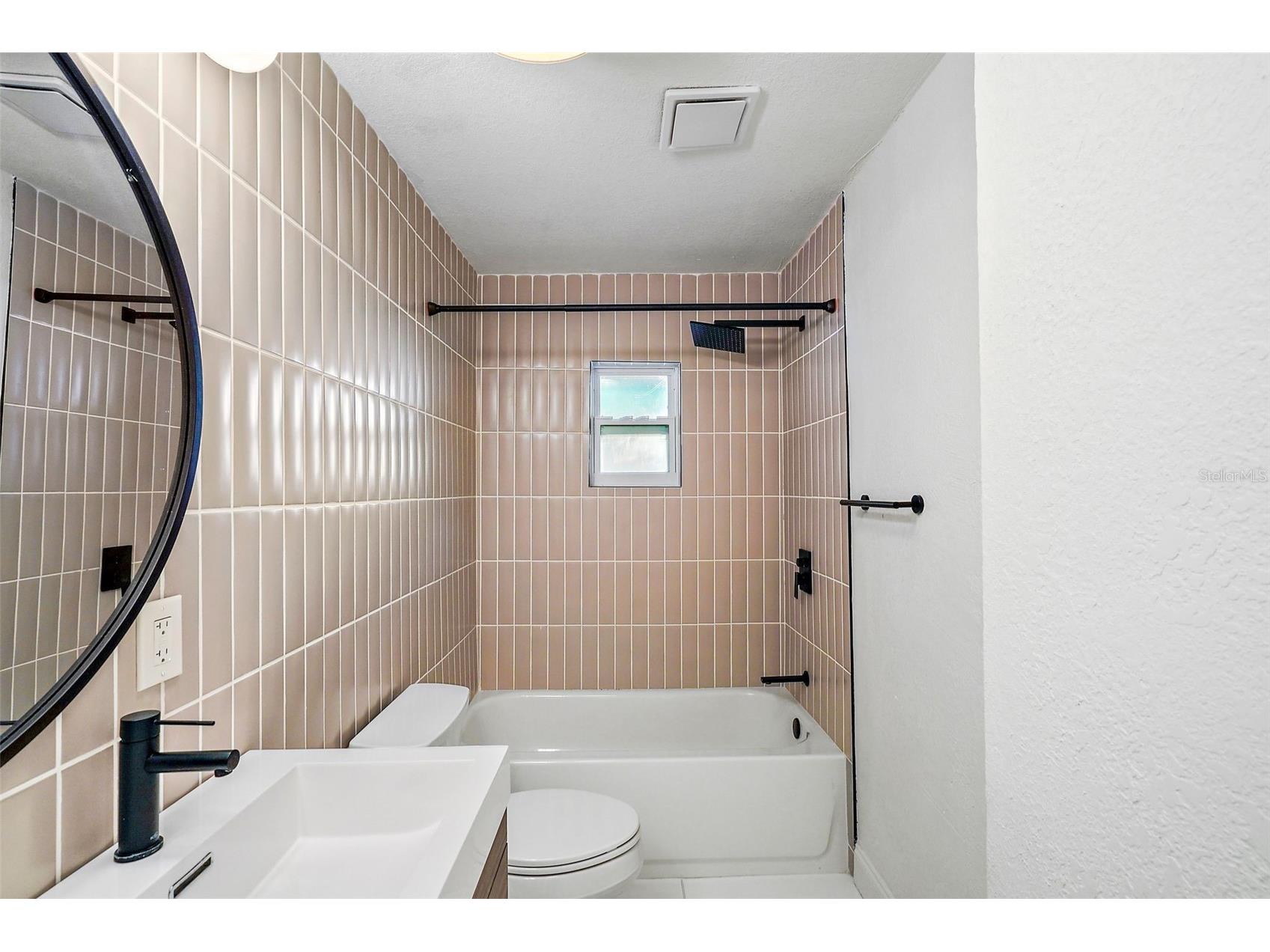 779 12th Ave N Saint Petersburg FL 33704 TB8493070 image7