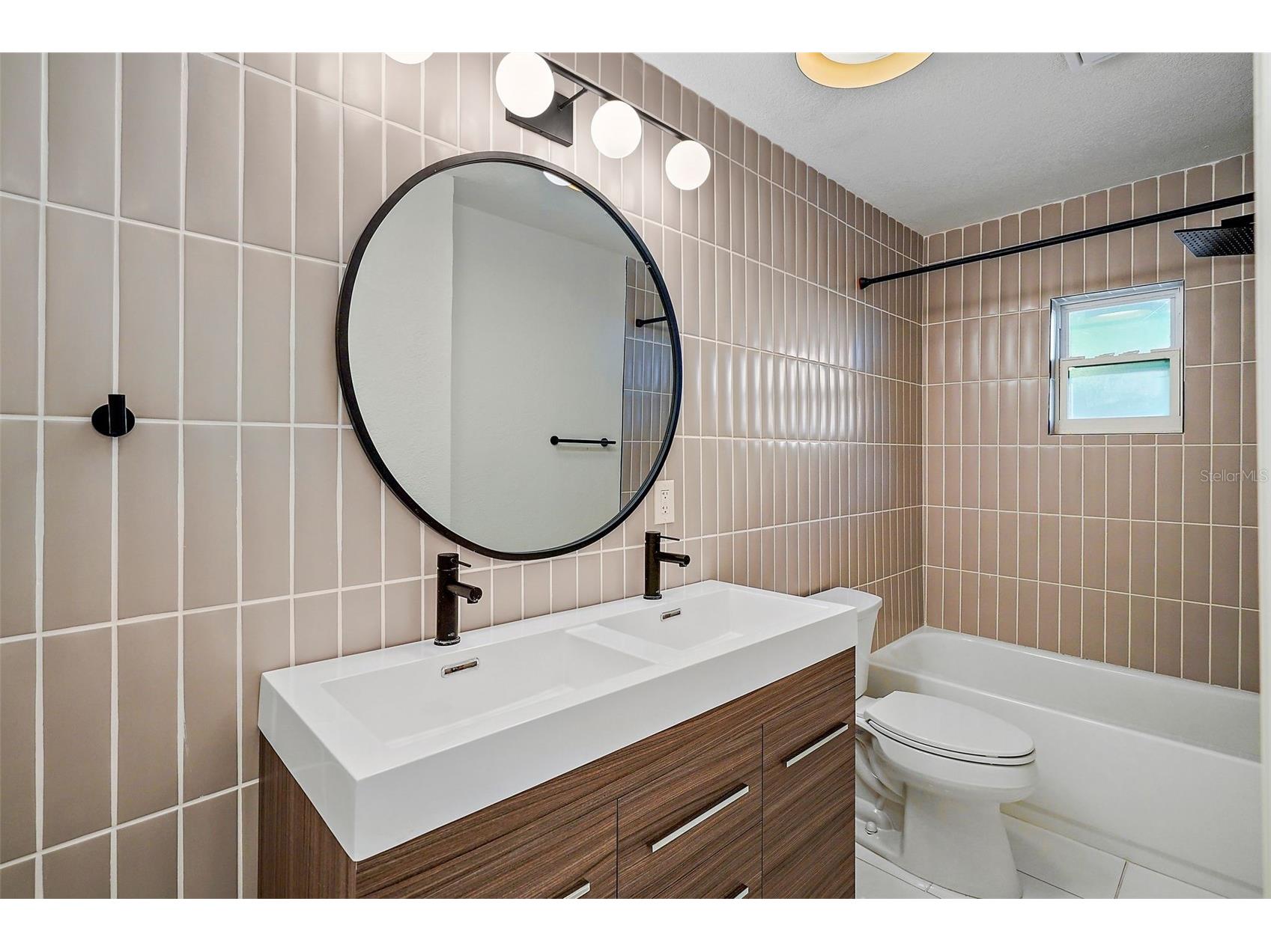 779 12th Ave N Saint Petersburg FL 33704 TB8493070 image8