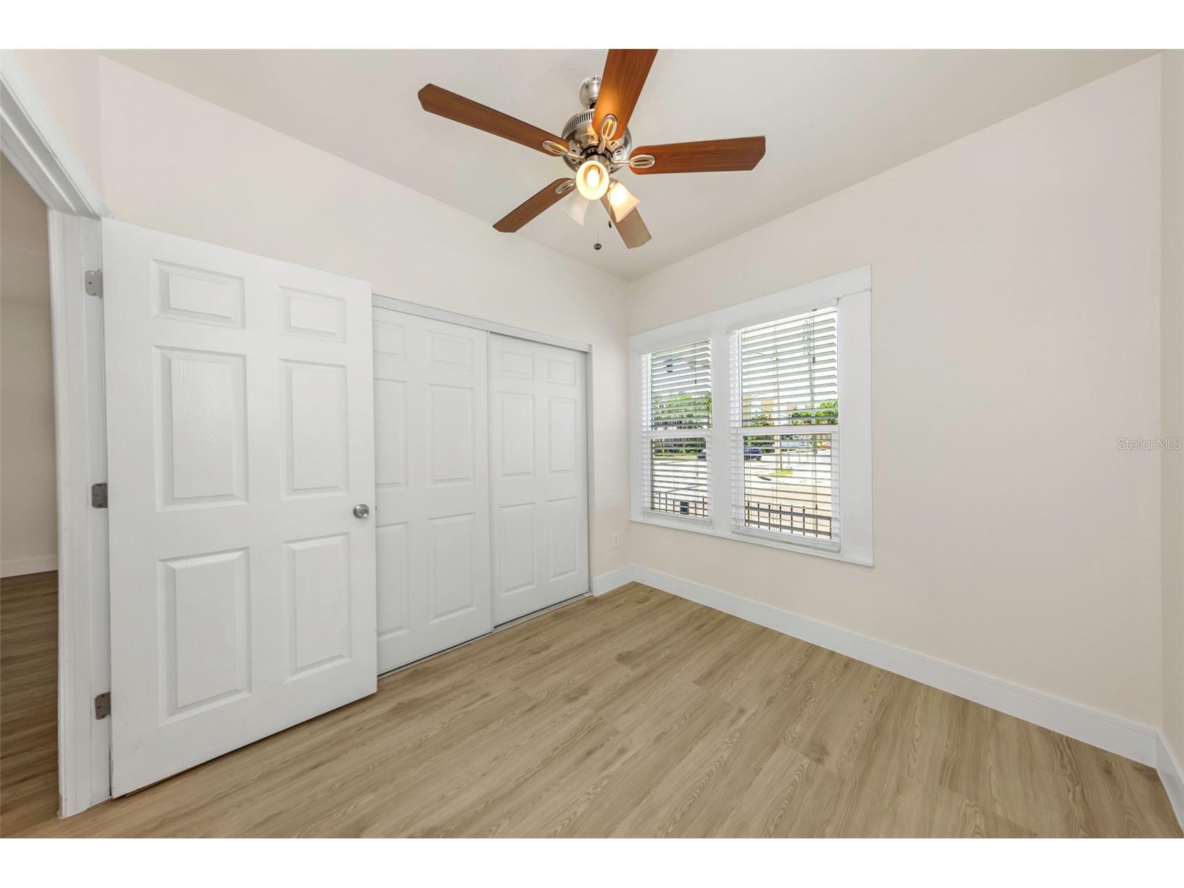 779 4th Avenue N #1 Saint Petersburg FL 33701 TB8519311 image18
