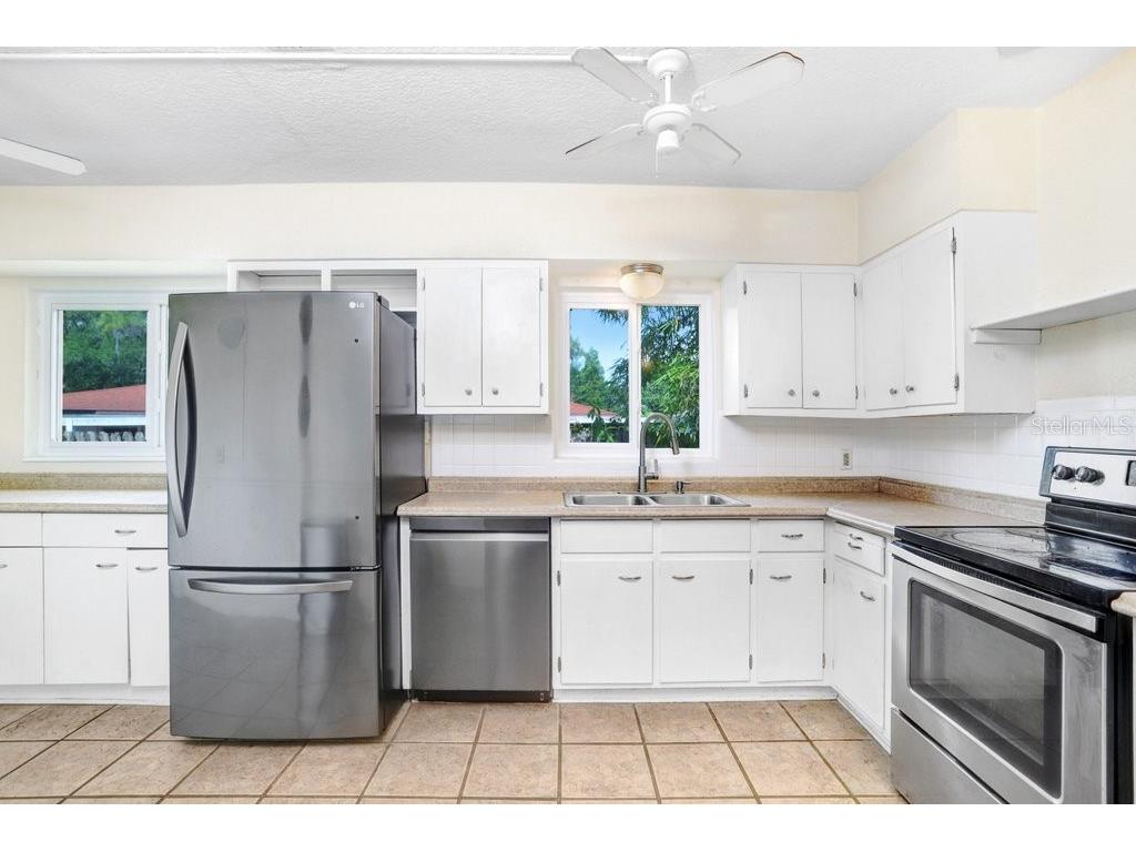 779 Bayou Blvd S Saint Petersburg FL 33705 TB8506360 image14