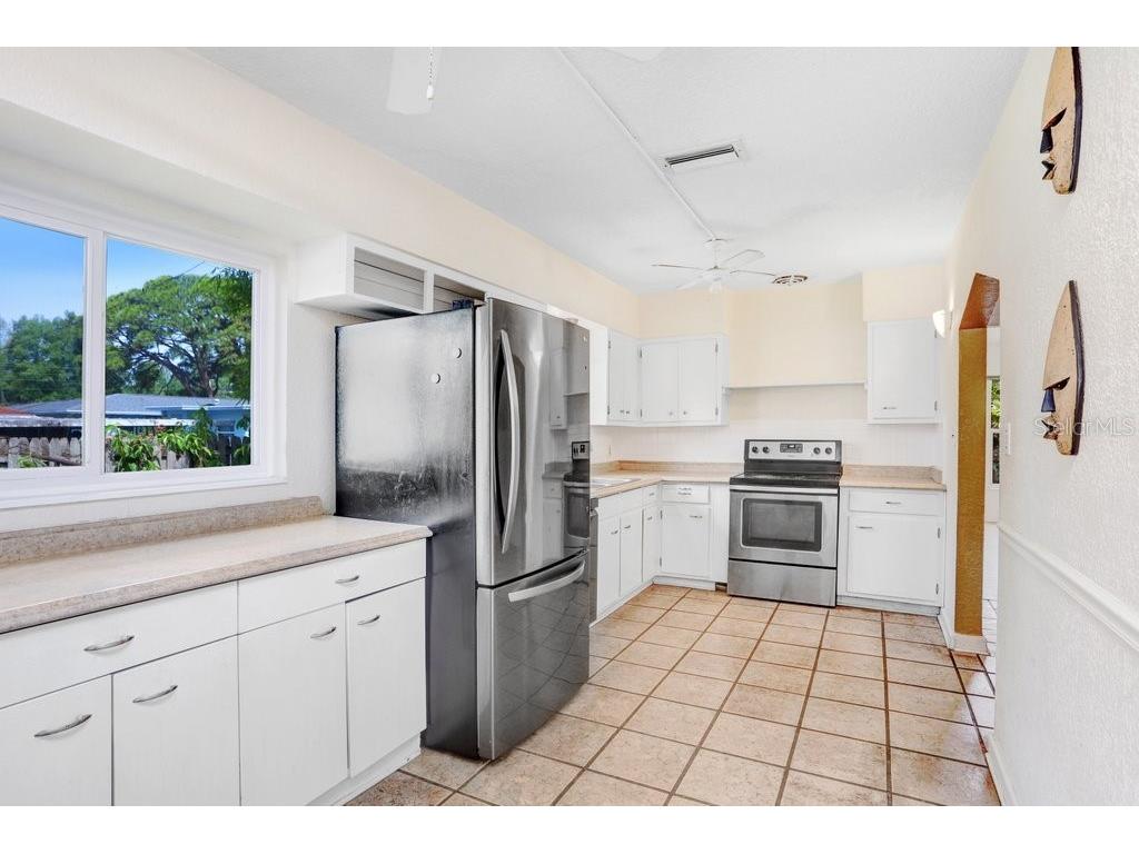 779 Bayou Blvd S Saint Petersburg FL 33705 TB8506360 image15