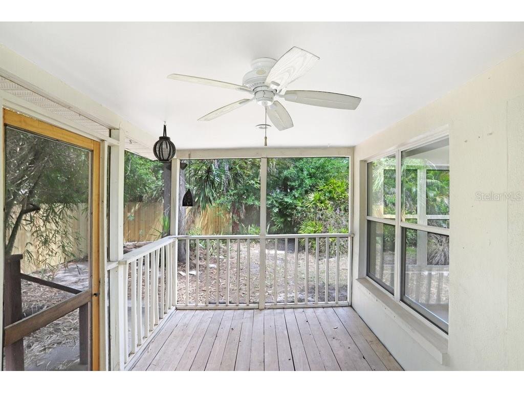 779 Bayou Blvd S Saint Petersburg FL 33705 TB8506360 image19