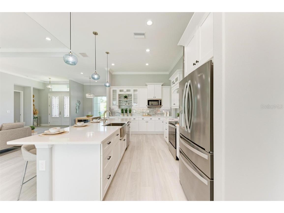 779 Boundary Boulevard Rotonda West FL 33947 D6133442 image11