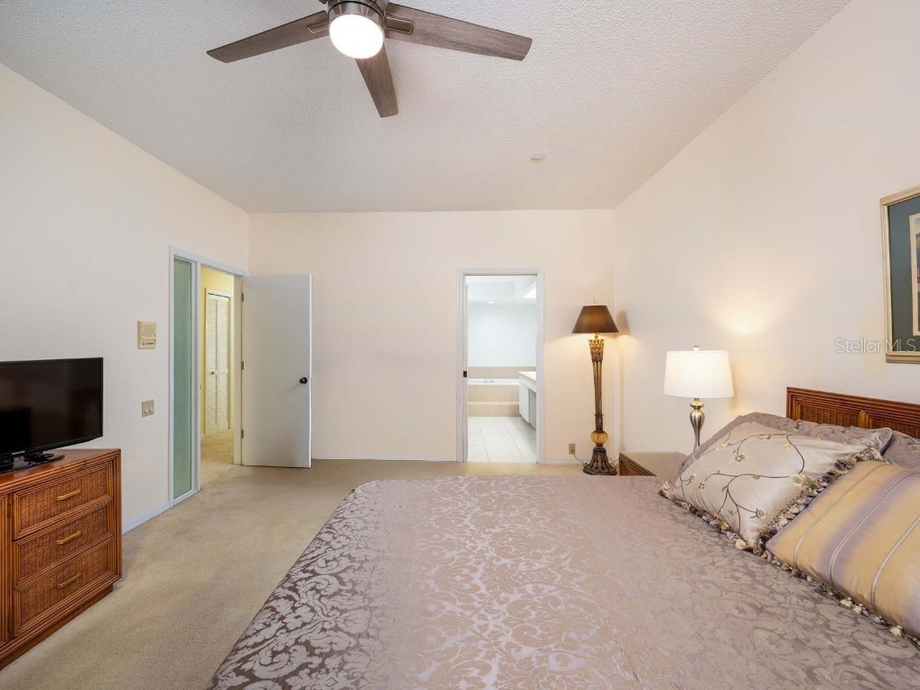 7790 Fairway Woods Drive #1201 Sarasota FL 34238 A4672965 image22