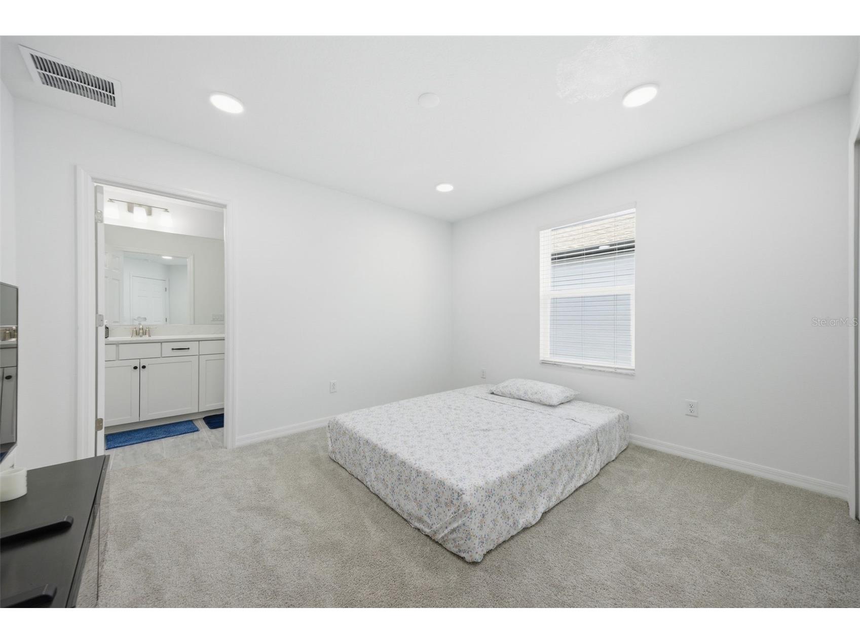 7792 Notched Pine Bend Wesley Chapel FL 33545 TB8489269 image47