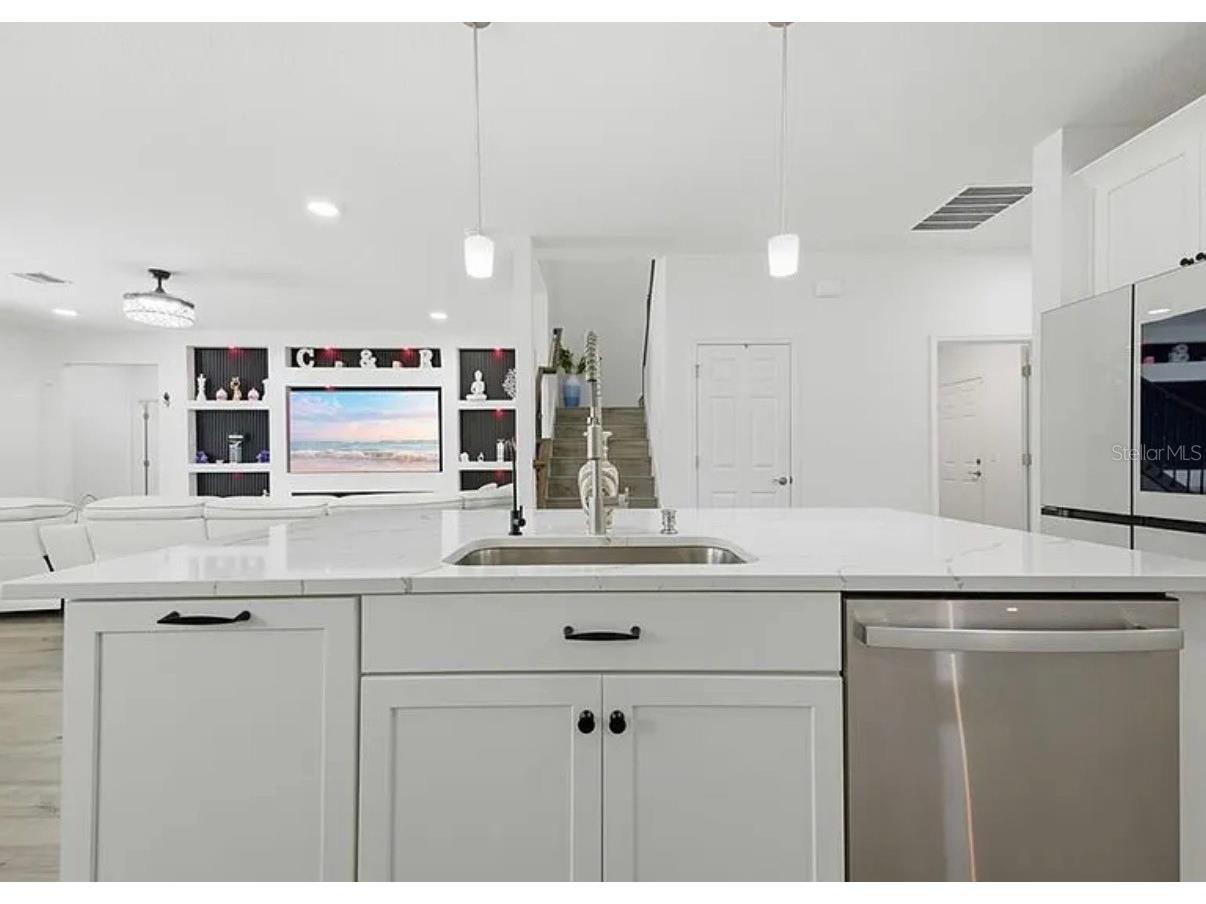 7792 Notched Pine Bend Wesley Chapel FL 33545 TB8512654 image17