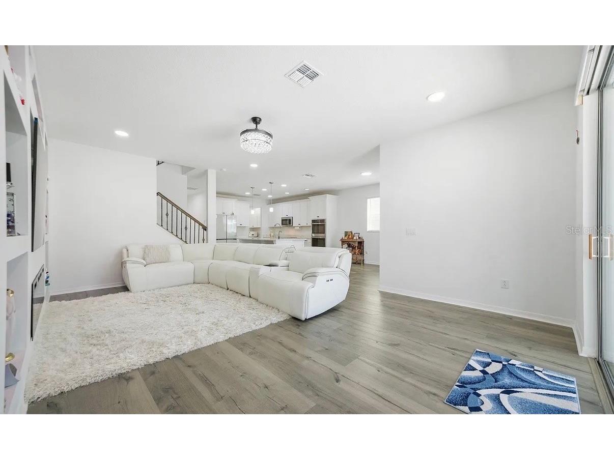 7792 Notched Pine Bend Wesley Chapel FL 33545 TB8512654 image6