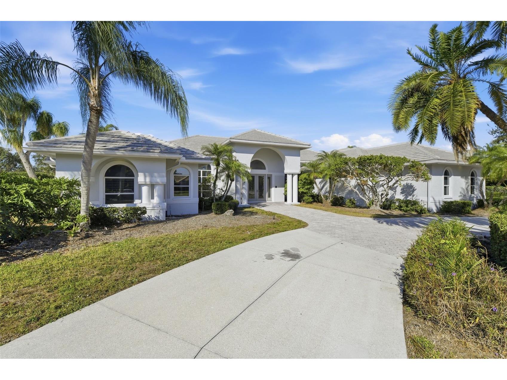 7796 Alister Mackenzie Drive Sarasota FL 34240 A4682766 image2