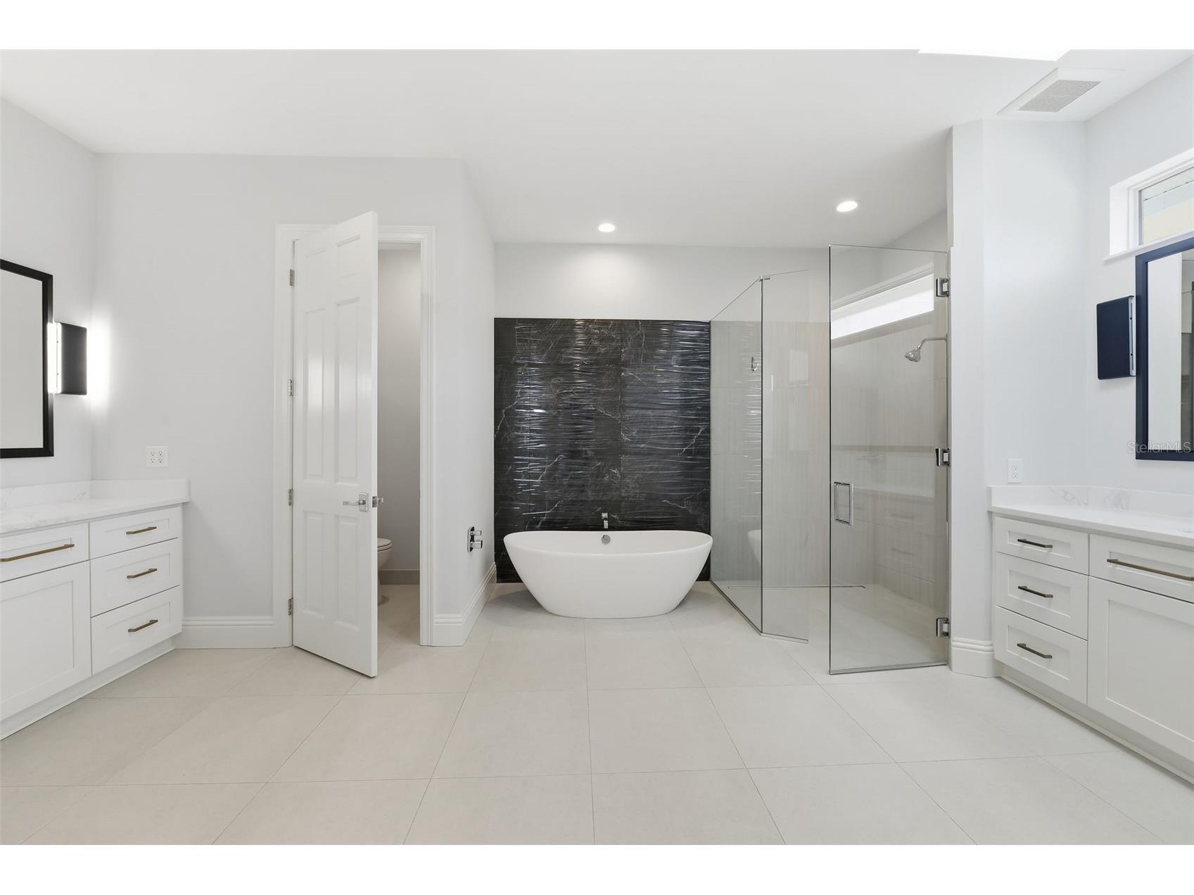 7796 Alister Mackenzie Drive Sarasota FL 34240 A4682766 image28