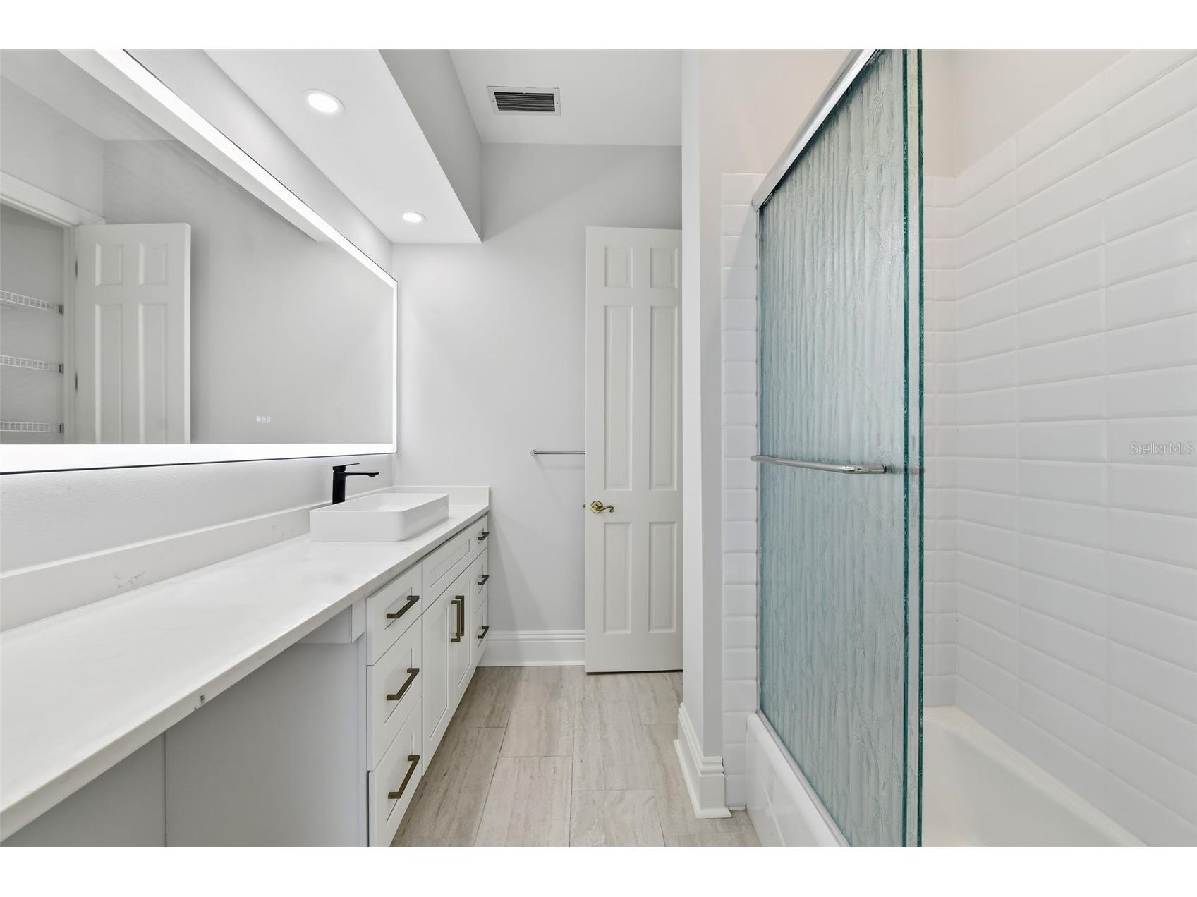 7796 Alister Mackenzie Drive Sarasota FL 34240 A4682766 image35