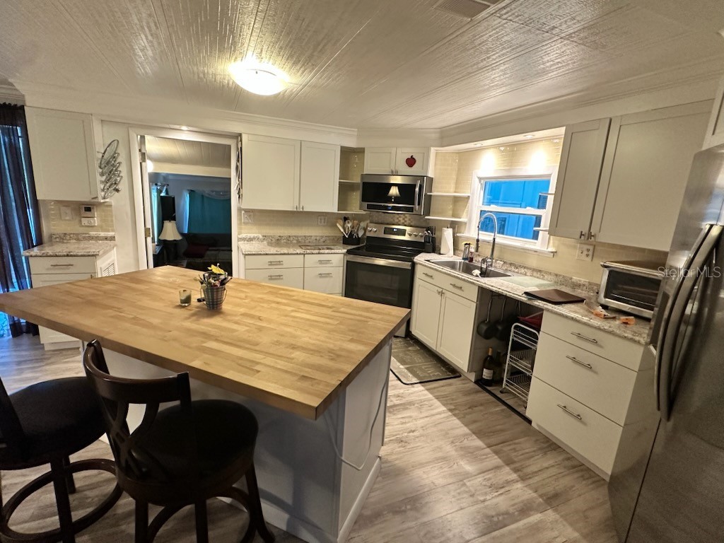 78 Big Oak Lane Wildwood FL 34785 - LAKE OKHUMPKA G5096459 image25