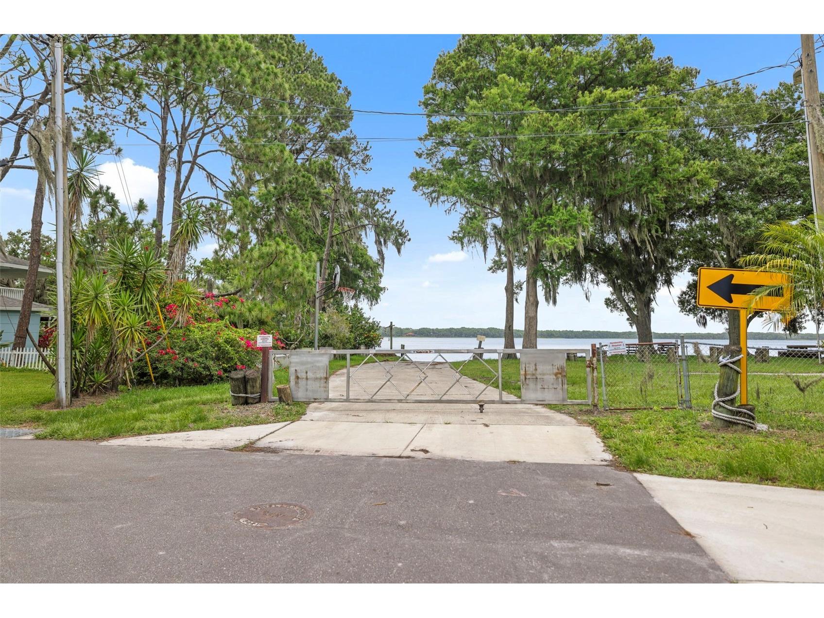 78 Maple Avenue Palm Harbor FL 34684 TB8513564 image39