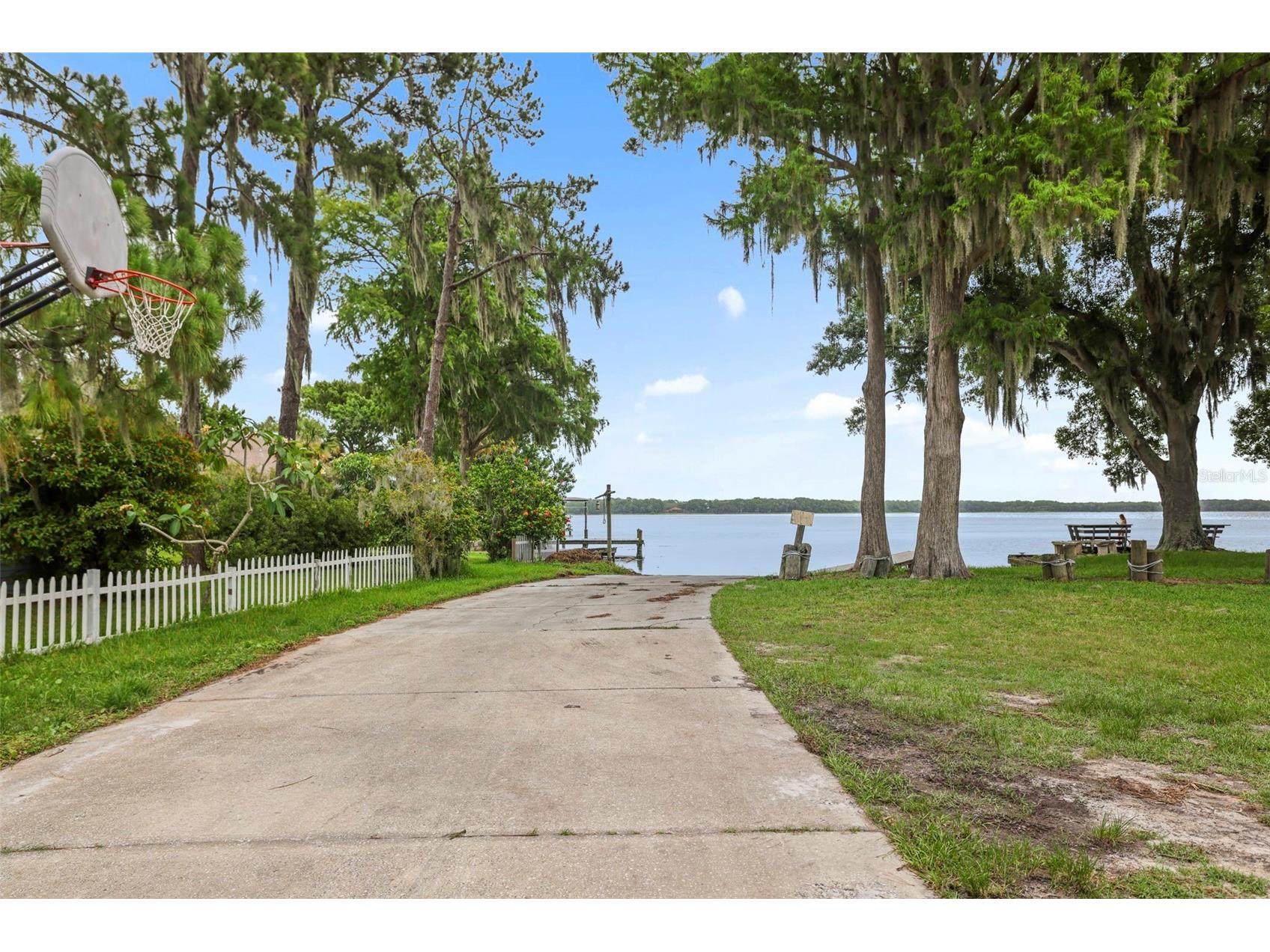 78 Maple Avenue Palm Harbor FL 34684 TB8513564 image40