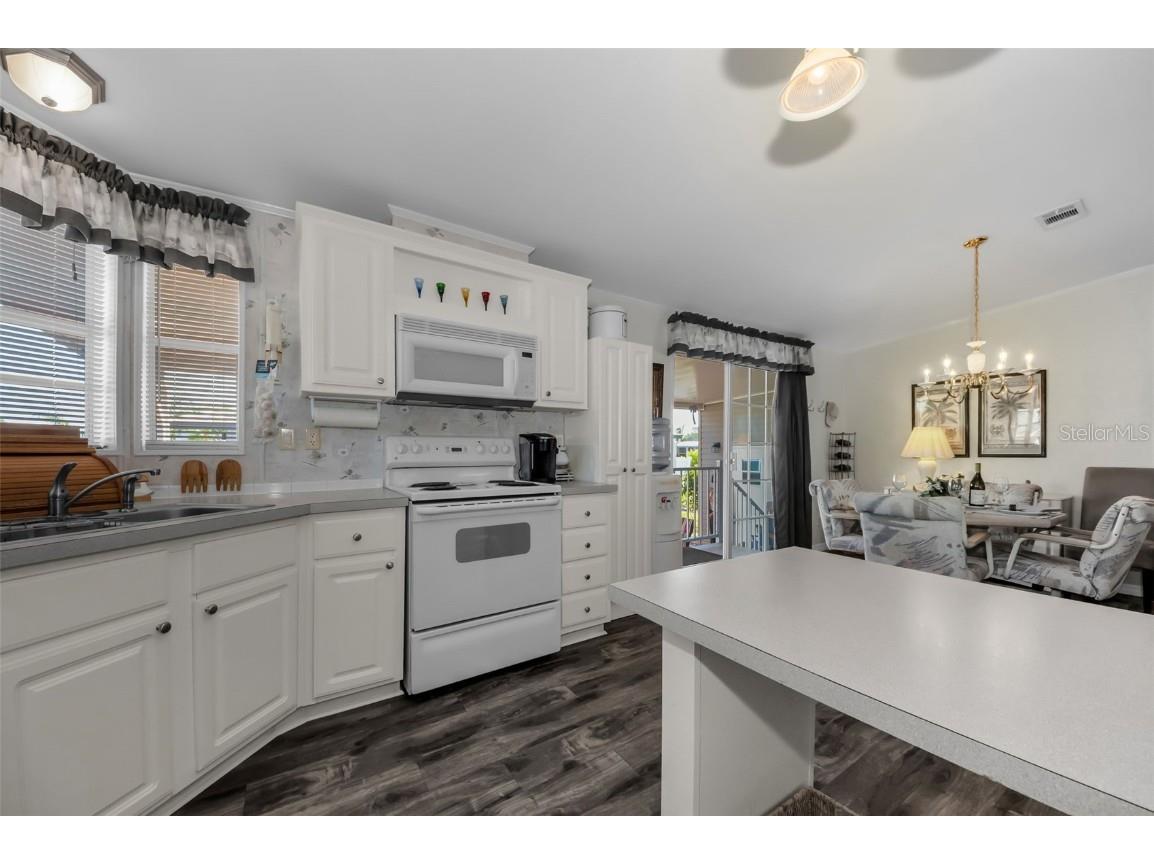 78 Rachel Drive Tarpon Springs FL 34689 TB8449934 image18