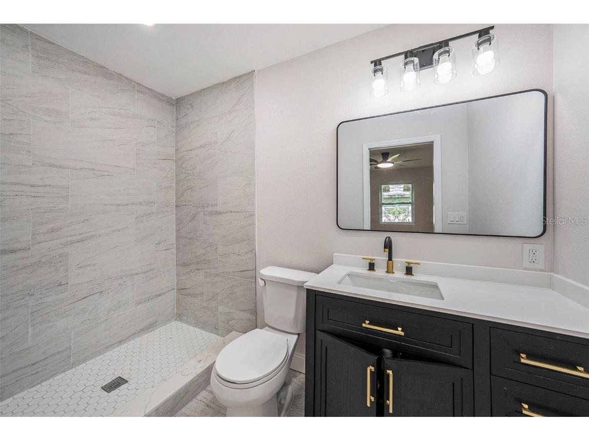 780 28th Avenue S Saint Petersburg FL 33705 TB8416541 image13