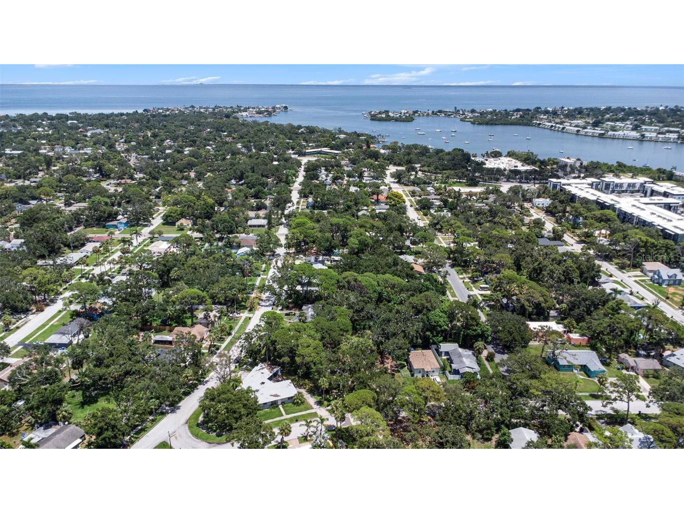 780 28th Avenue S Saint Petersburg FL 33705 TB8416541 image26