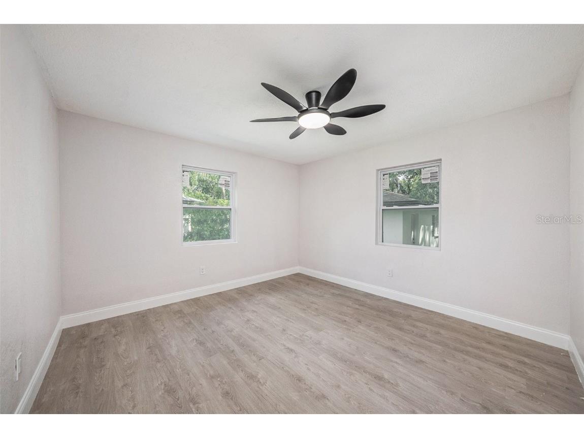 780 28th Avenue S Saint Petersburg FL 33705 TB8416541 image9