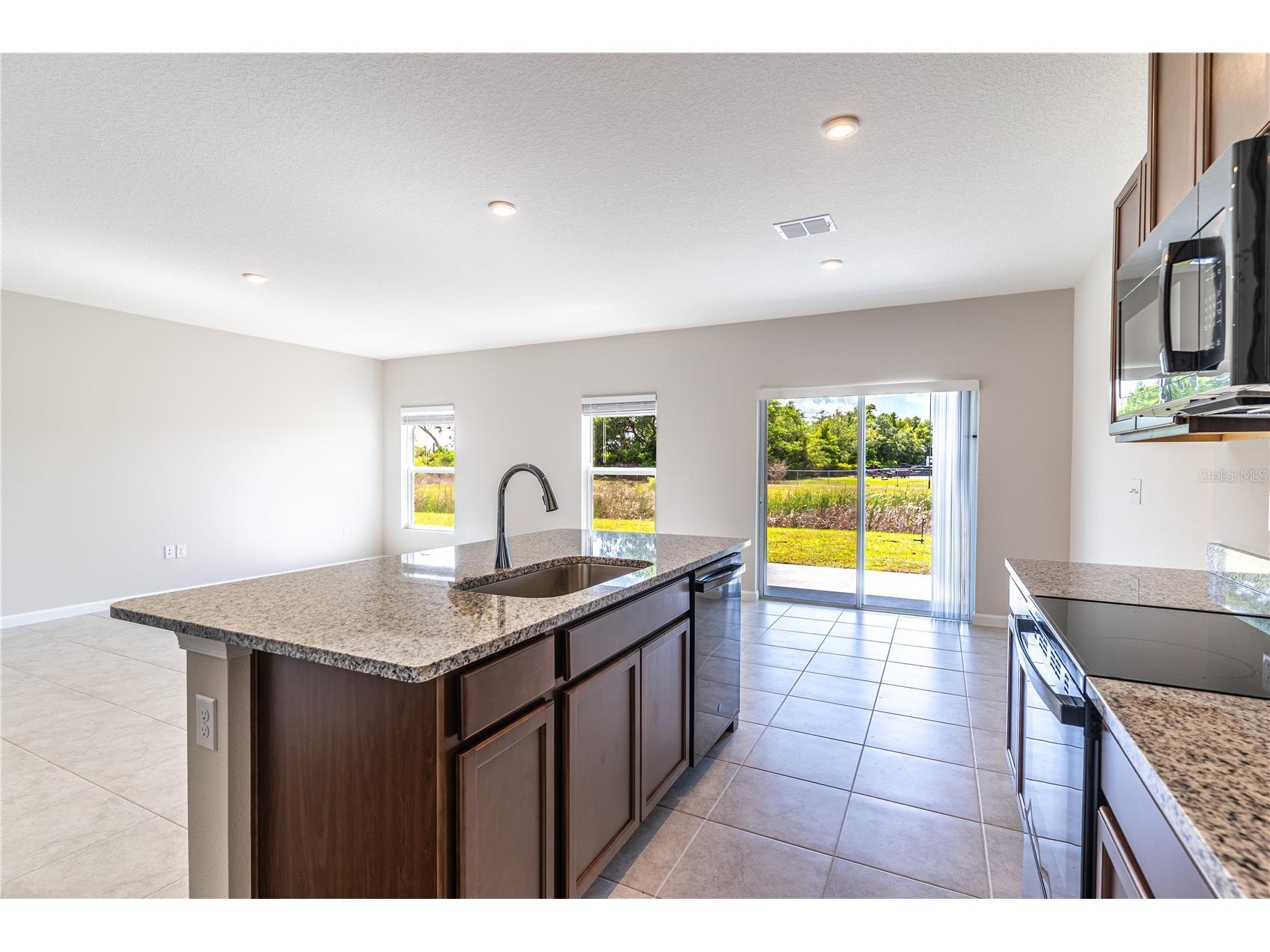 780 Cantaberry Drive Dundee FL 33838 L4960736 image9