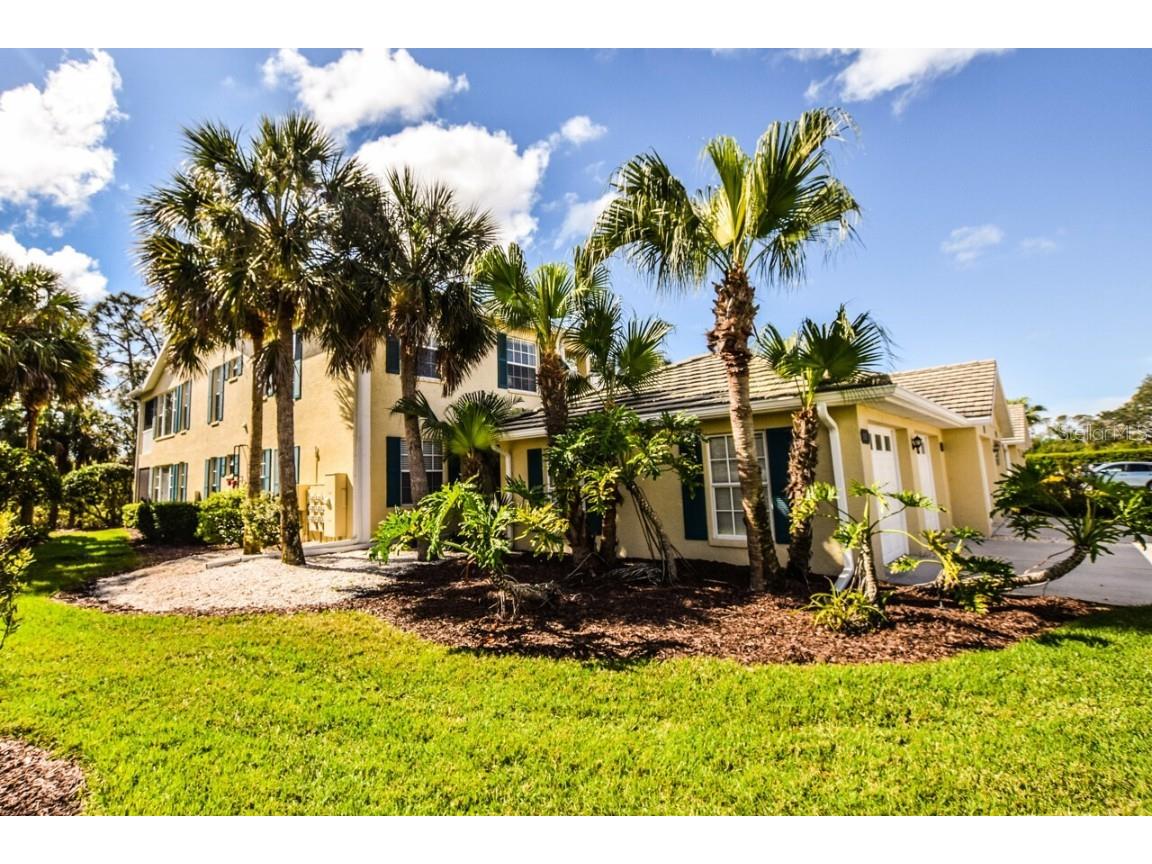 780 Montrose Drive #201 Venice FL 34293 N6137518 image1