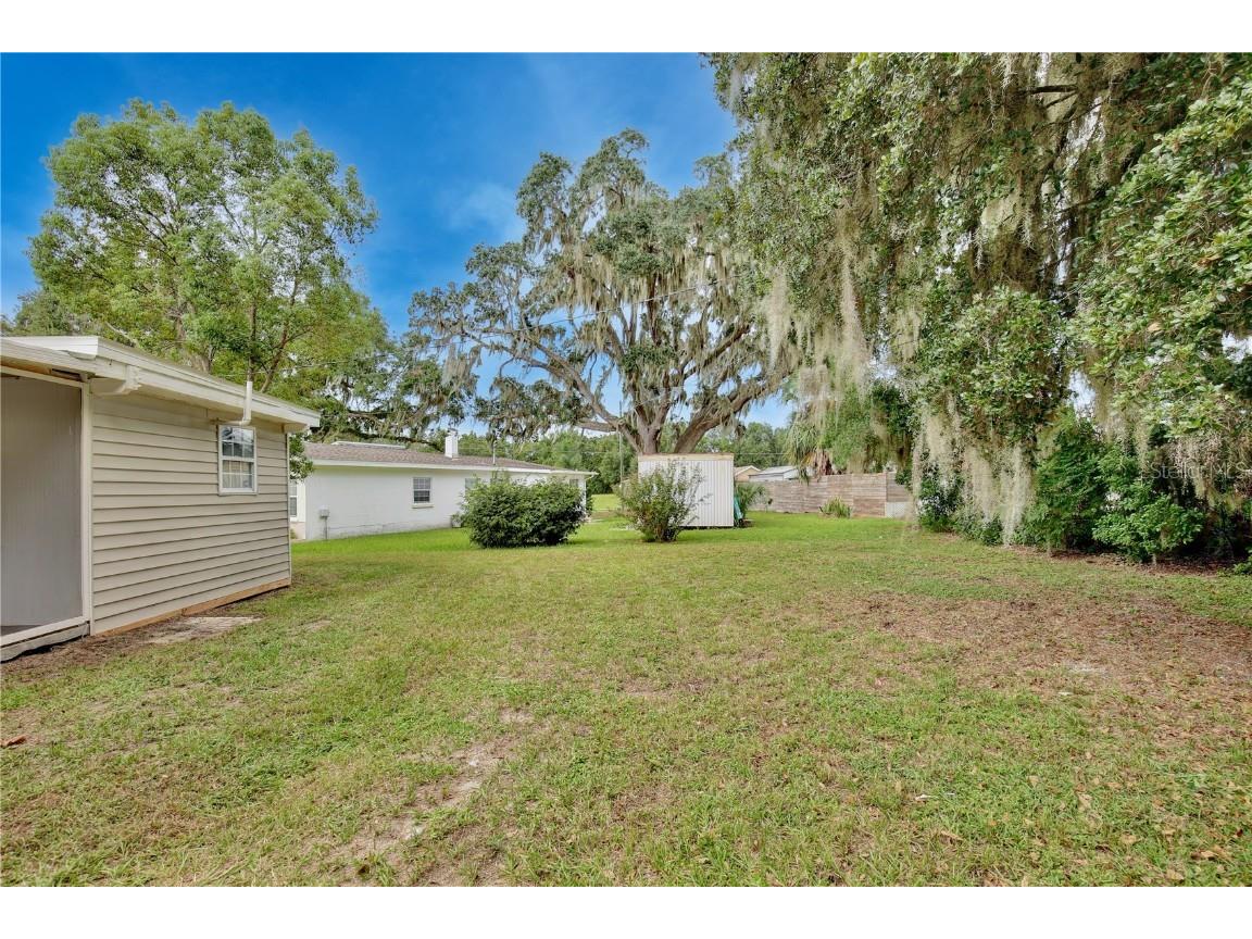 780 N Kentucky Avenue Umatilla FL 32784 O6350865 image36