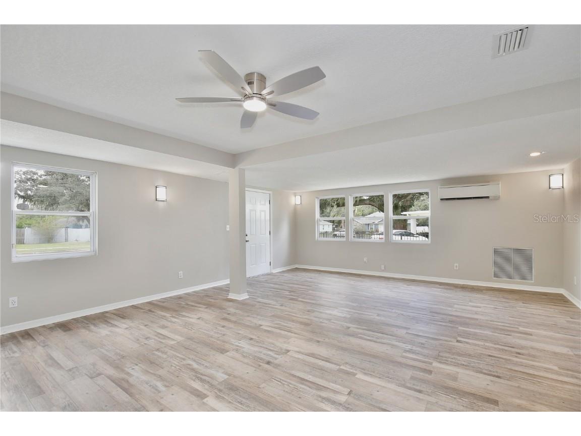 780 N Kentucky Avenue Umatilla FL 32784 O6350865 image9