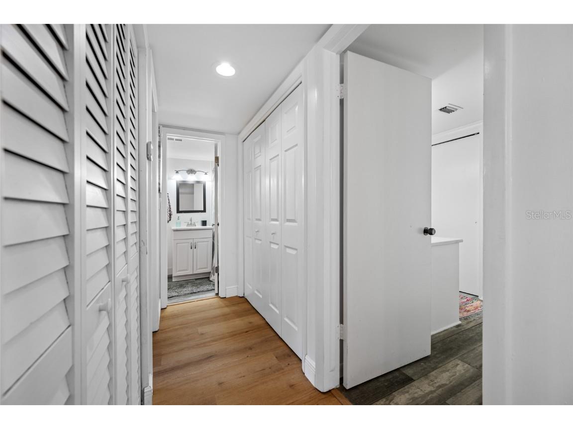 780 S Village Drive N #103 Saint Petersburg FL 33716 TB8417070 image15