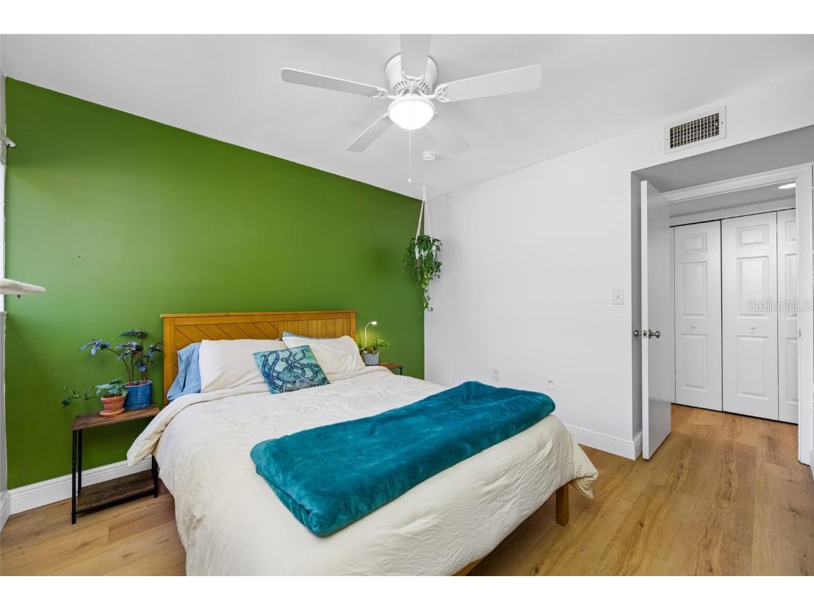 780 S Village Drive N #103 Saint Petersburg FL 33716 TB8417070 image18