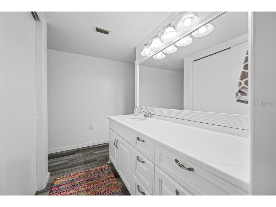 780 S Village Drive N #103 Saint Petersburg FL 33716 TB8417070 image21